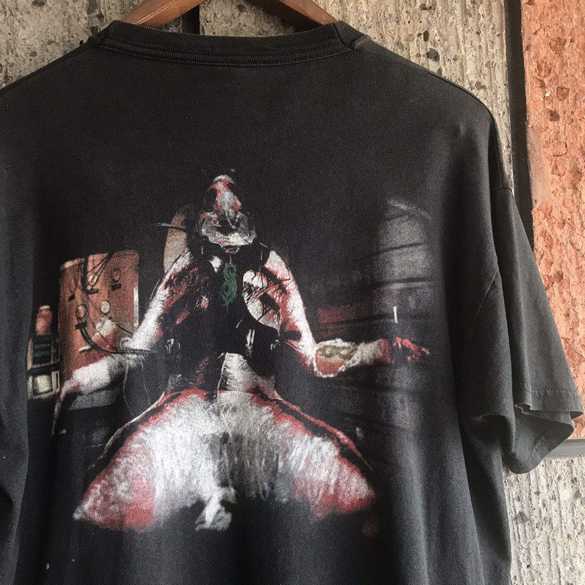 Band Tees VTG 1999 Slipknot Debut Album Promo Tee Shirt Size US L / EU 52-54 / 3 - 6 Thumbnail