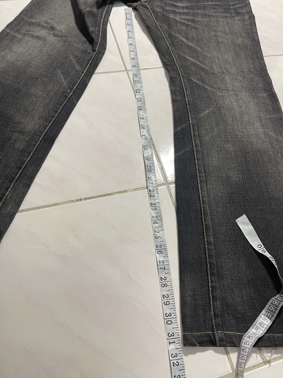 Japanese Brand Naminoritatsujin Japan Fuji Motive Jeans Size US 33 - 10 Thumbnail