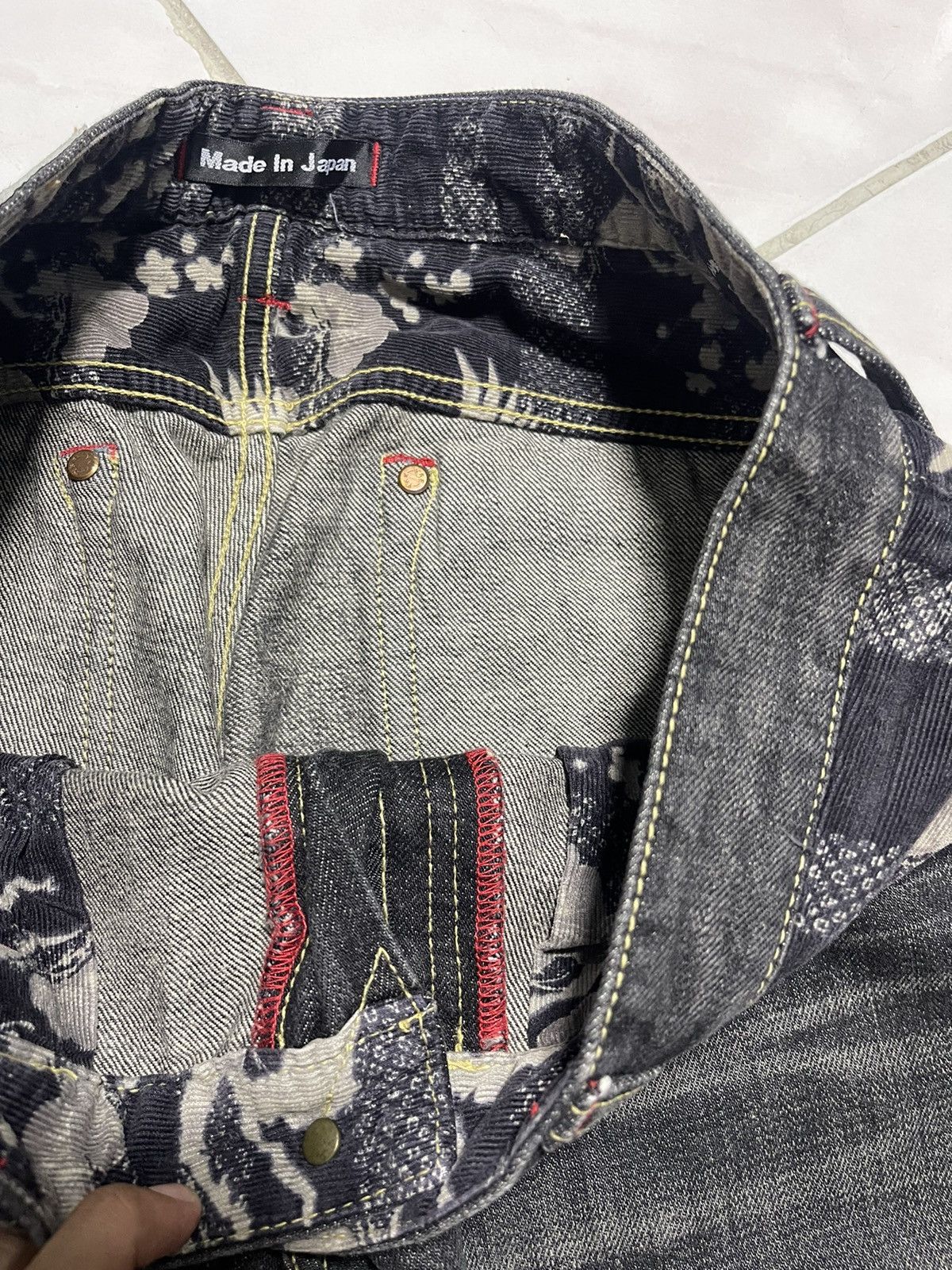 Japanese Brand Naminoritatsujin Japan Fuji Motive Jeans Size US 33 - 5 Thumbnail