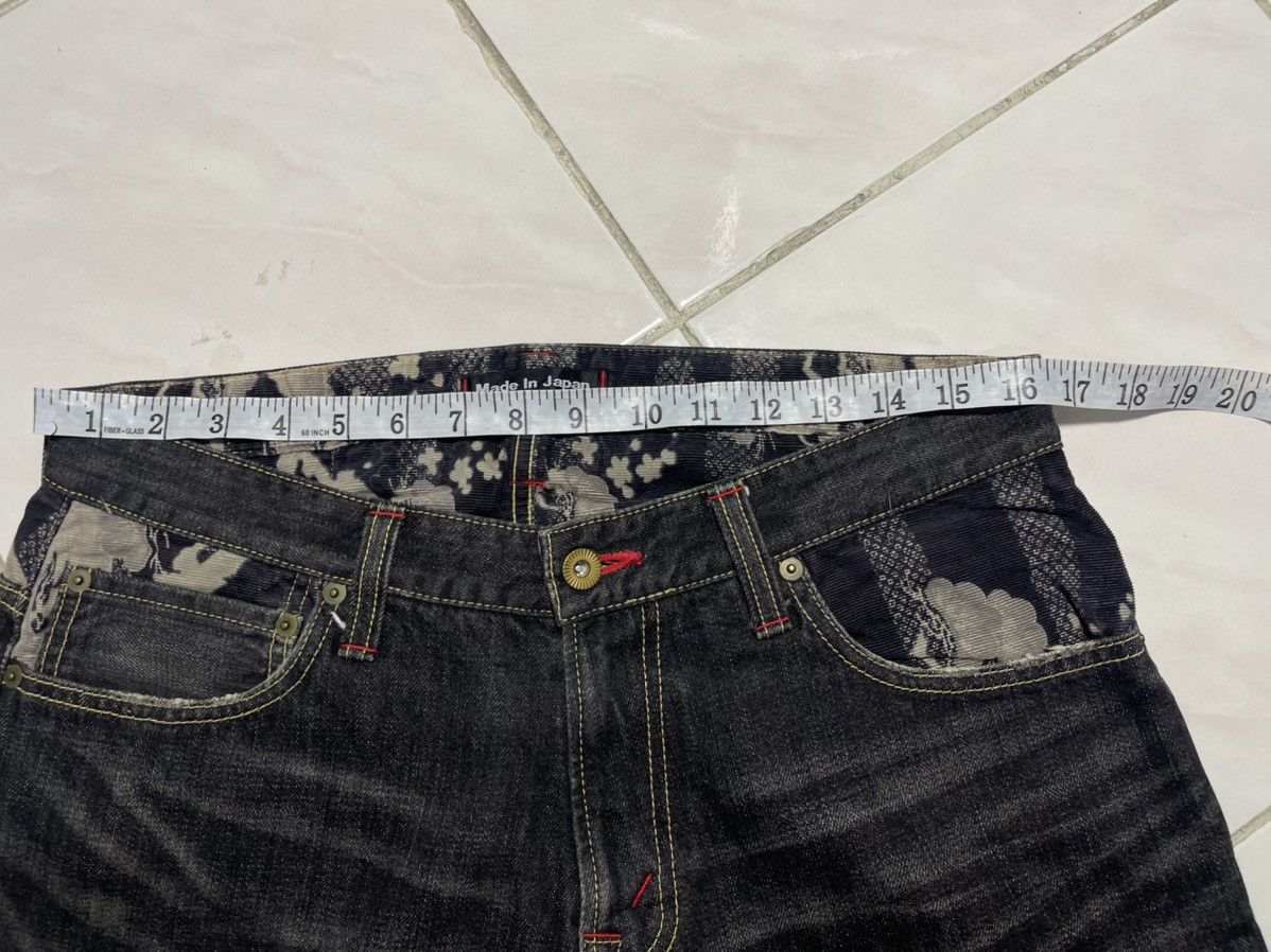 Japanese Brand Naminoritatsujin Japan Fuji Motive Jeans Size US 33 - 7 Thumbnail