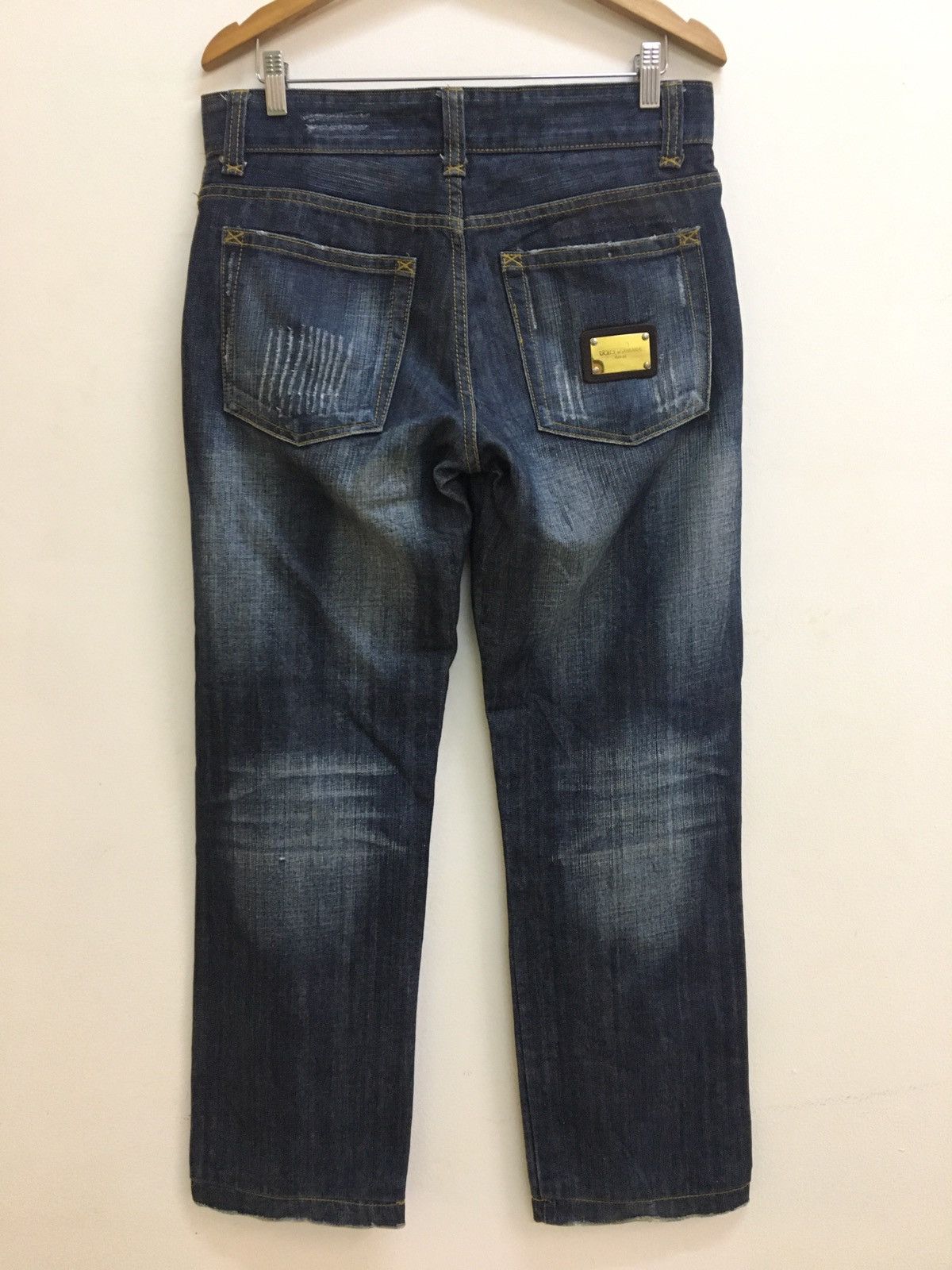 Designer D&G - STRAIGHT FIT WASHED RIPPED GOLD PLATED LOGO JEANS Size US 32 / EU 48 - 2 Thumbnail