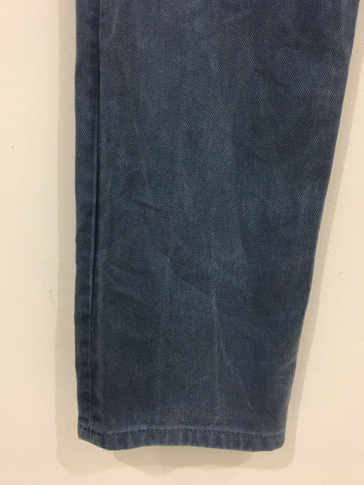 Armani ARMANI JEANS - RELAXED FIT LOW RISE WASHED SIGNATURE JEANS Size US 33 - 8 Thumbnail