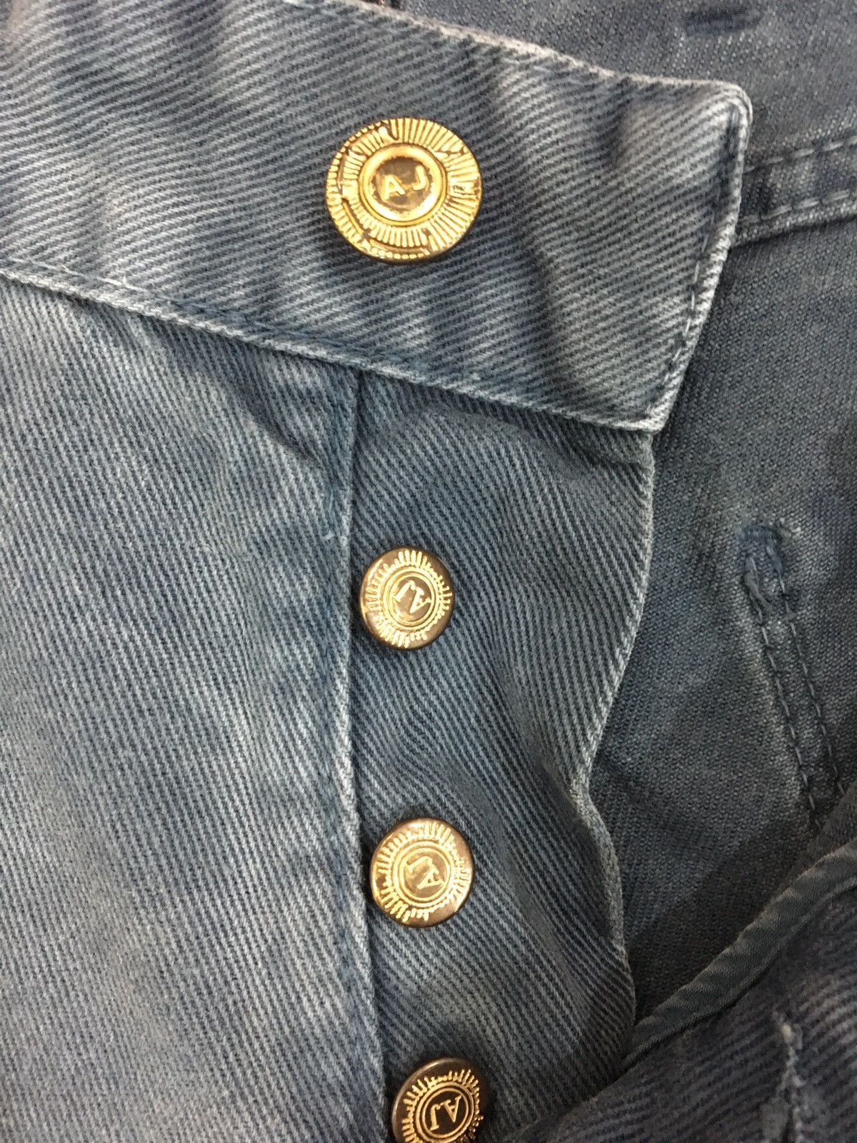 Armani ARMANI JEANS - RELAXED FIT LOW RISE WASHED SIGNATURE JEANS Size US 33 - 11 Thumbnail