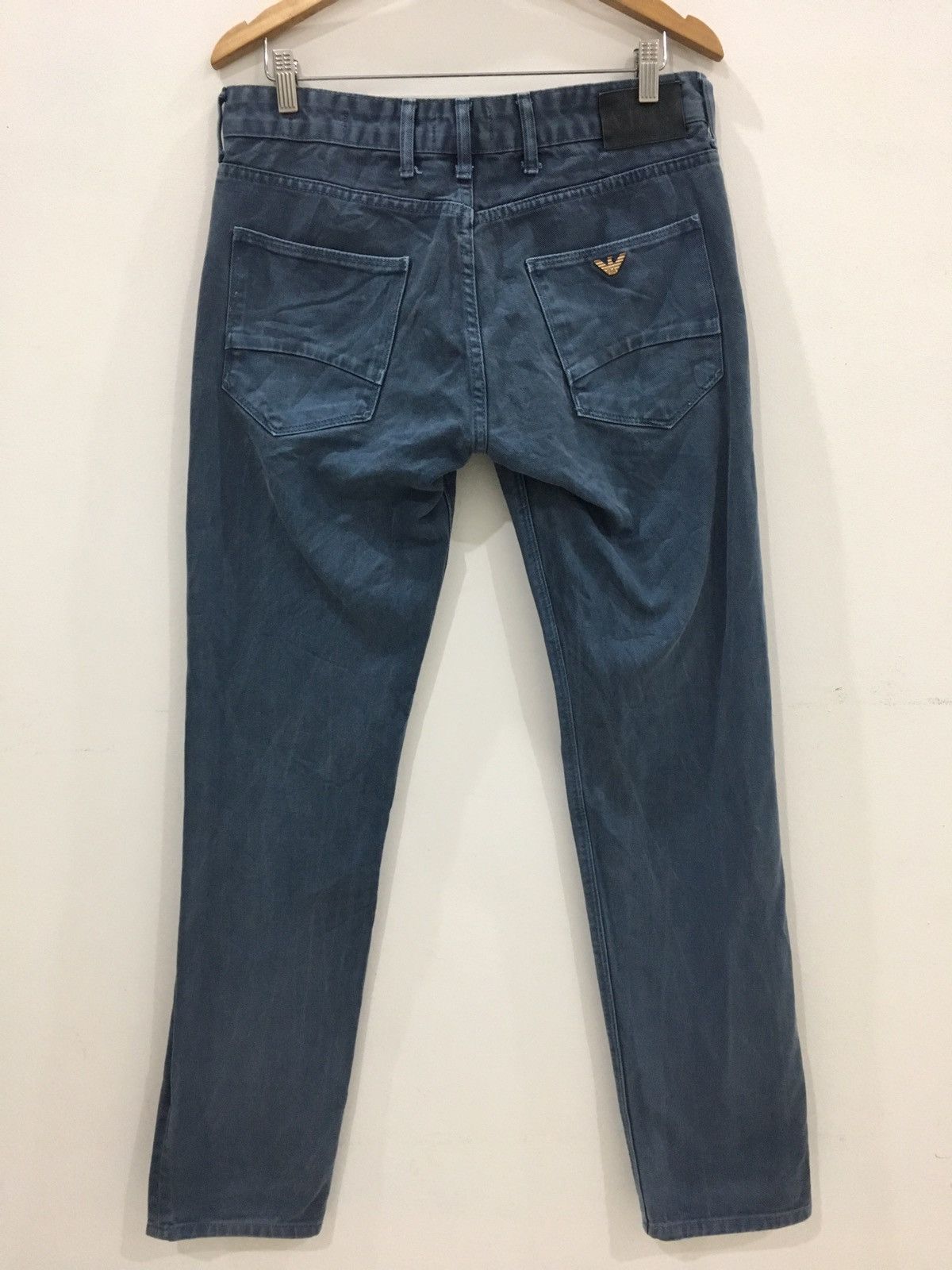 Armani ARMANI JEANS - RELAXED FIT LOW RISE WASHED SIGNATURE JEANS Size US 33 - 1 Thumbnail