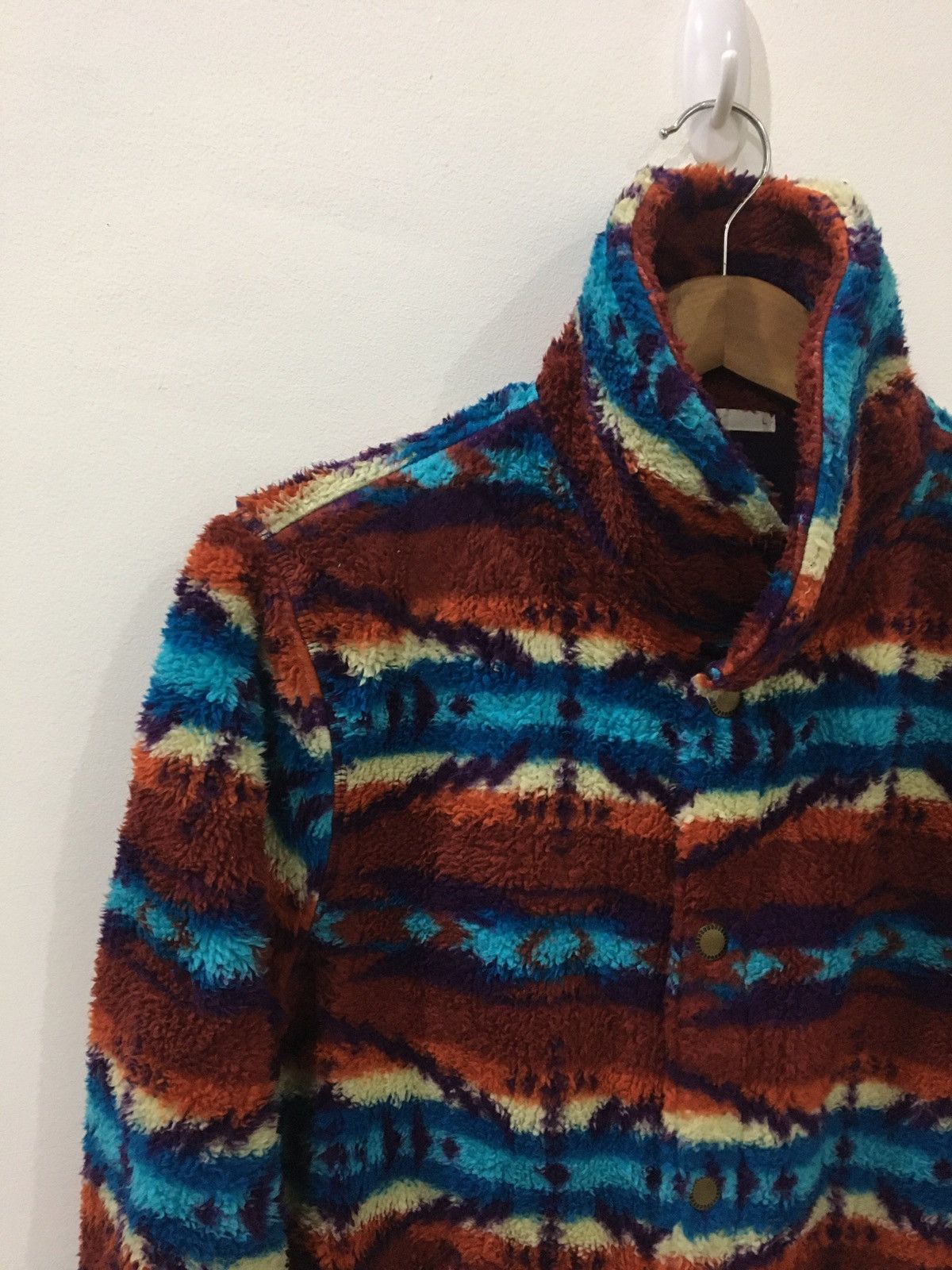 Japanese Brand UNBRAND JAPANESE BRAND COLOURFUL ART TRIBE FLEECE JACKET Size US L / EU 52-54 / 3 - 3 Thumbnail