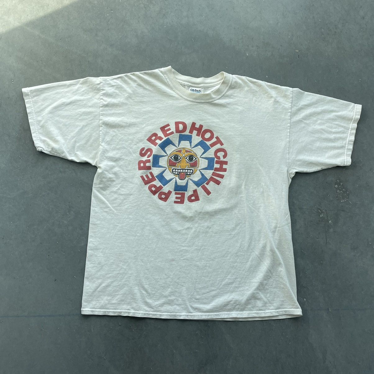 Band Tees Vintage Red Hot Chili Peppers T Shirt Californication Size US XXL / EU 58 / 5 - 1 Thumbnail