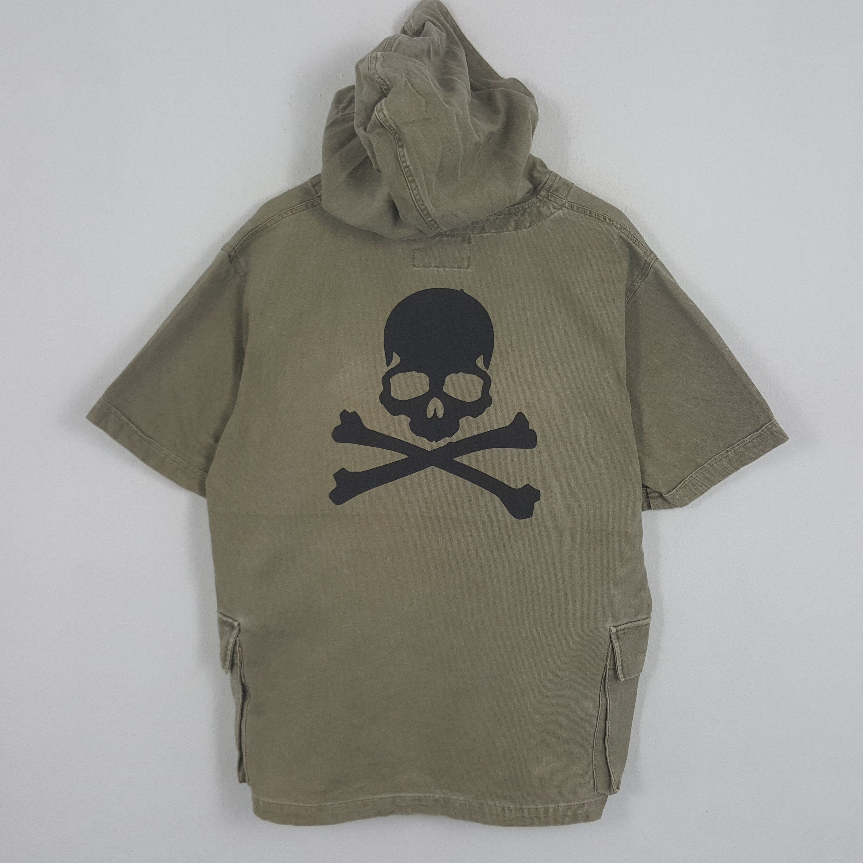 Vintage Avirex Art Skulls Hoodies Shirt