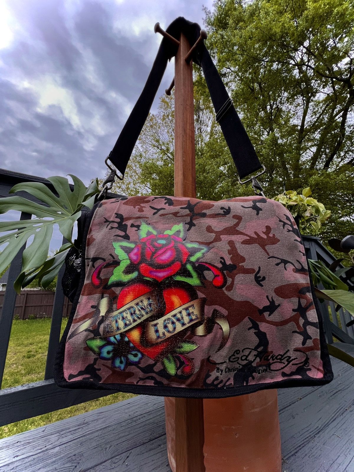 RARE! VINTAGE ED HARDY EMBLISHED CAMO newest TOTE