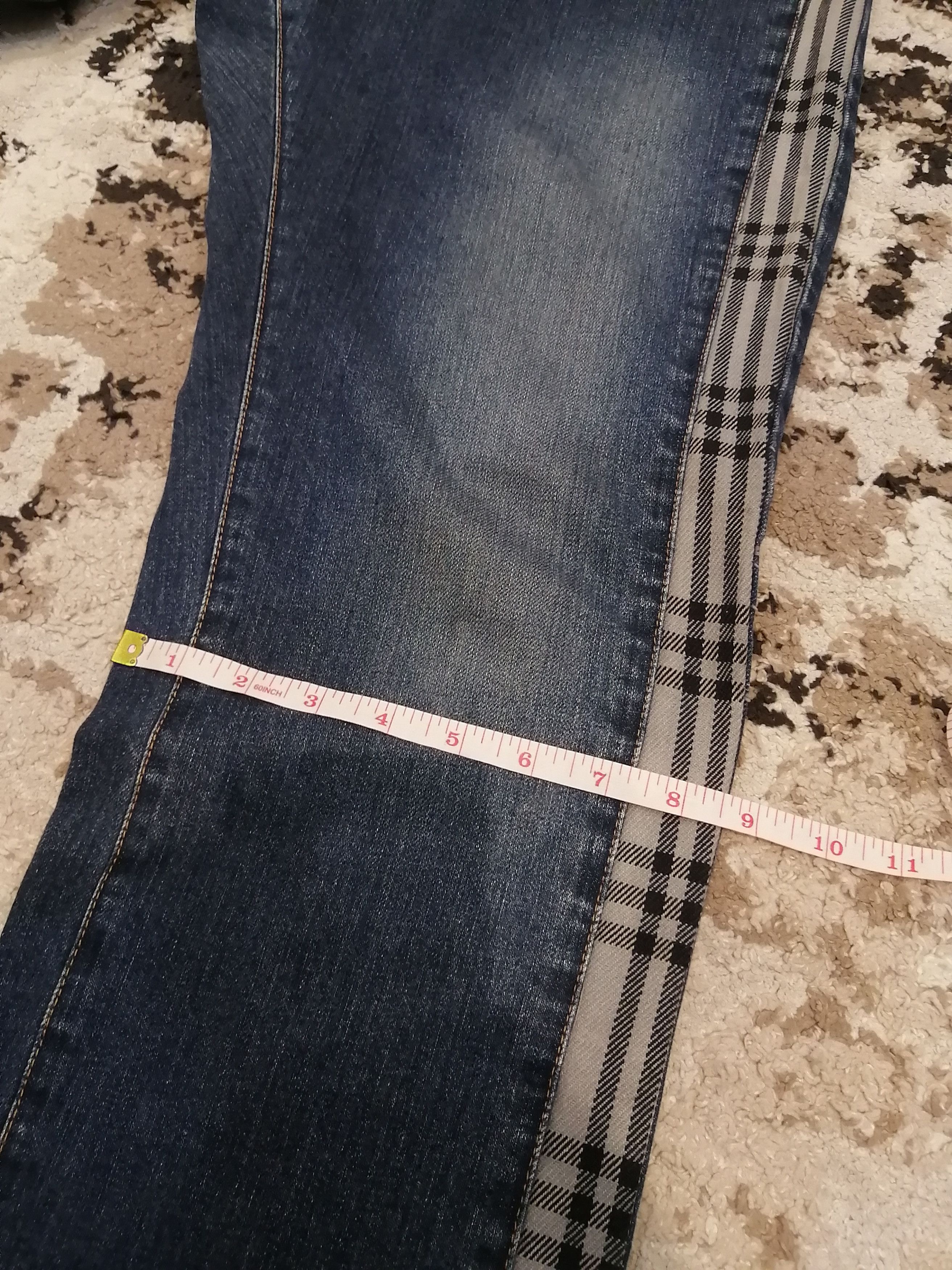 Burberry Burberry London Blue Label Nova Check Jeans Size US 32 / EU 48 - 14 Thumbnail