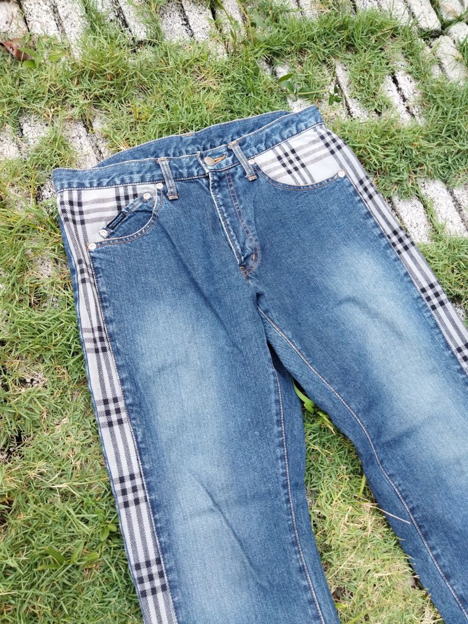 Burberry Burberry London Blue Label Nova Check Jeans Size US 32 / EU 48 - 4 Thumbnail