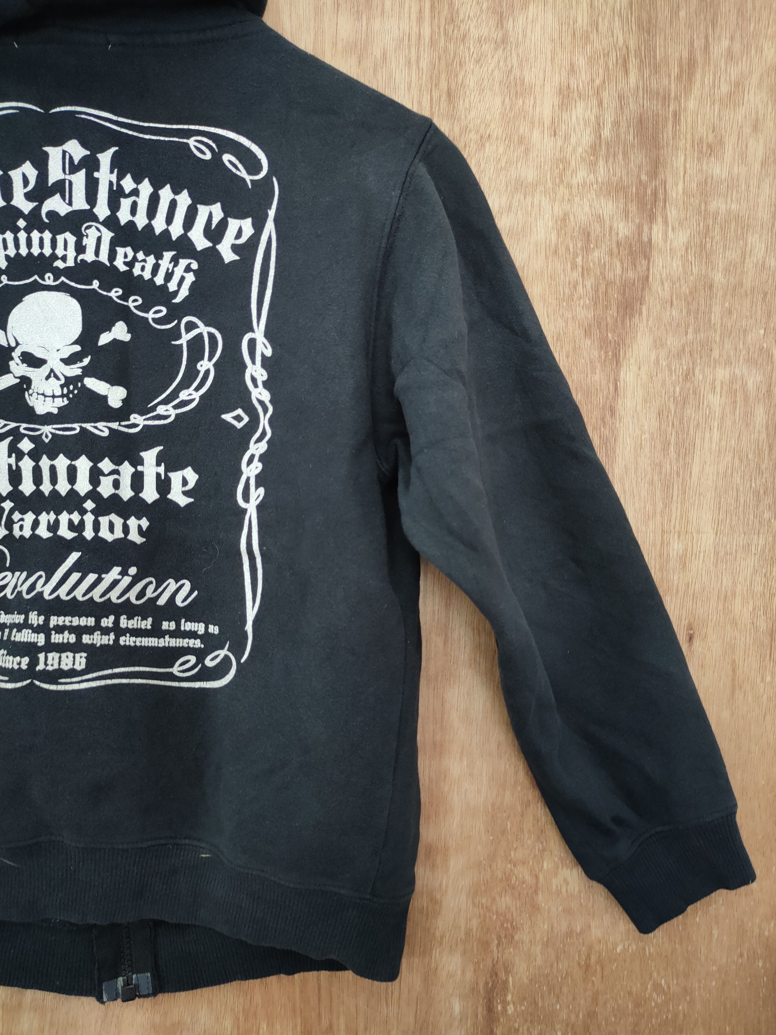 Japanese Brand Ultimate warrior skull streetwear hoodie kids #46-208 Size XS / US 0-2 / IT 36-38 - 3 Thumbnail