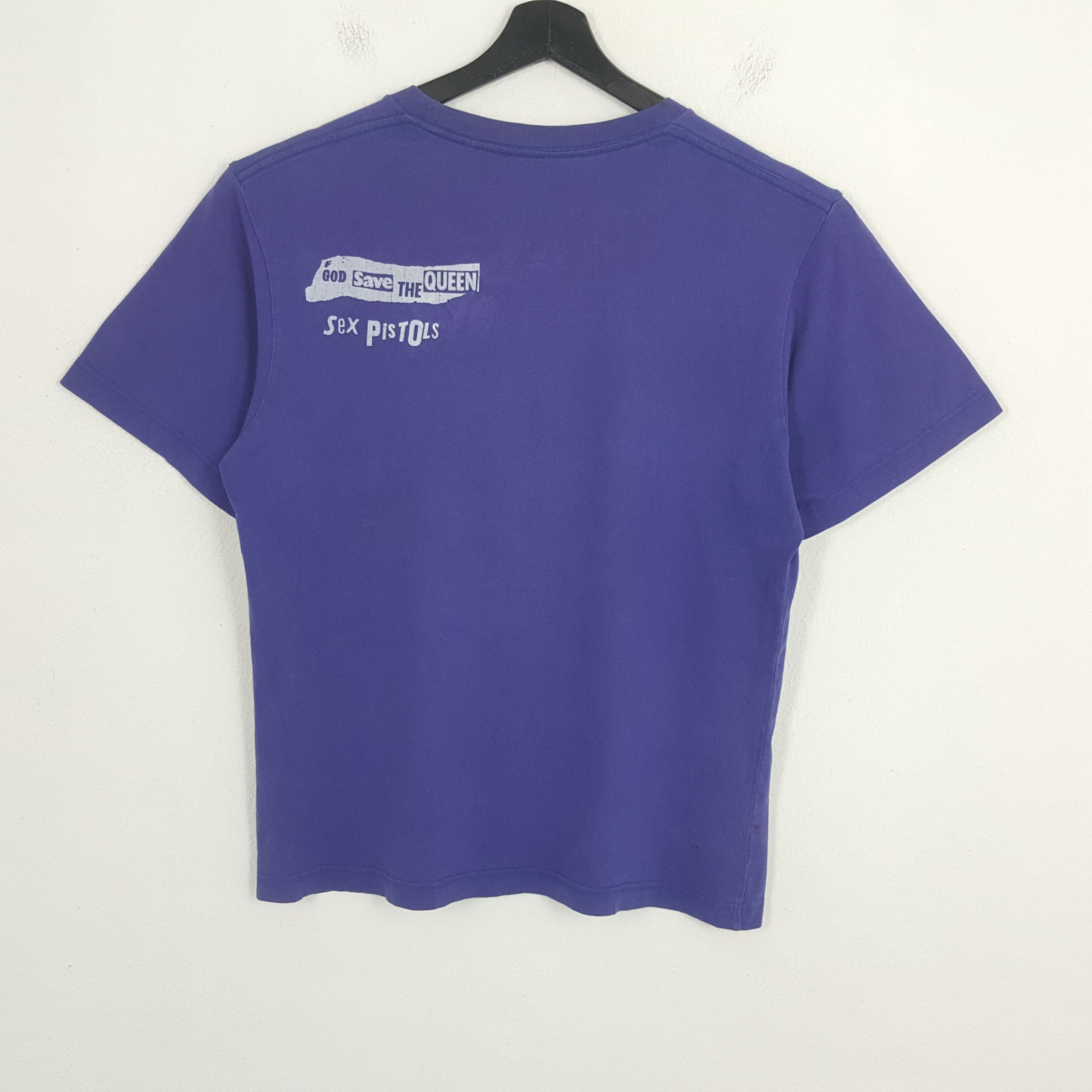 Japanese Brand × Uniqlo SEX PISTOLS British Punk Band God Save the Queen T-Shirt Size US L / EU 52-54 / 3 - 3 Thumbnail