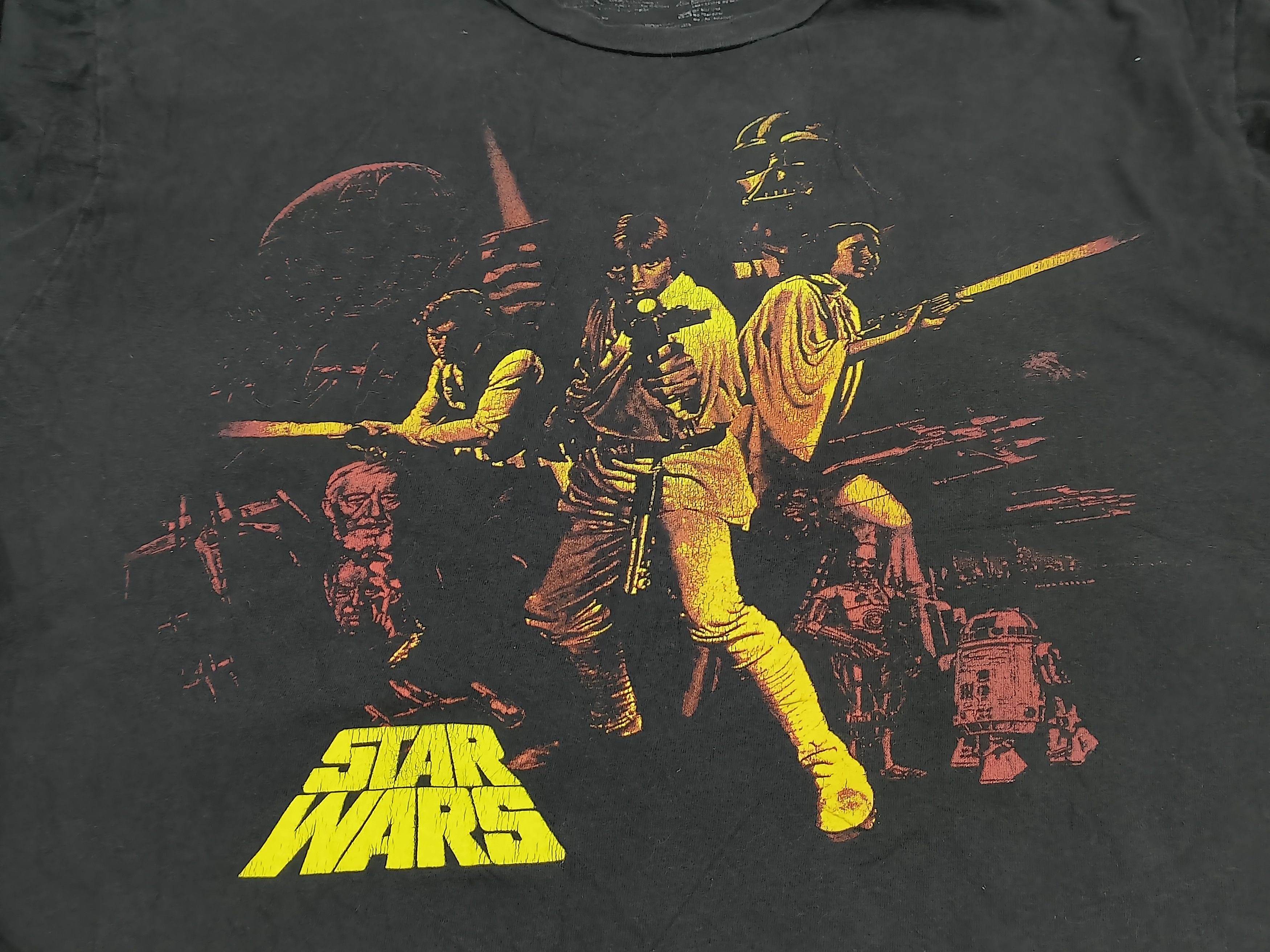 Star Wars 🔥Rare🔥 Star Wars Distressed tee Size US L / EU 52-54 / 3 - 5 Thumbnail