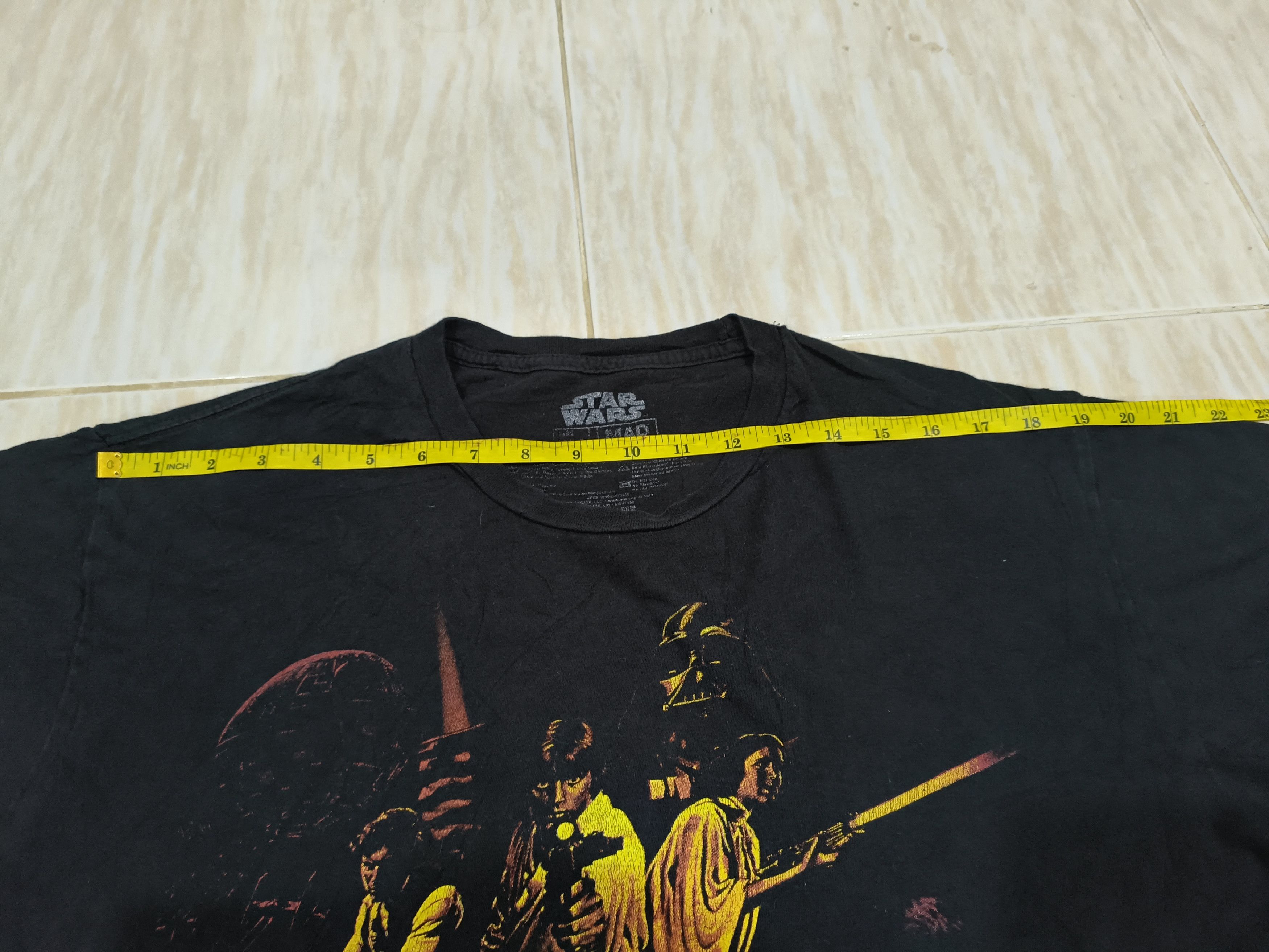 Star Wars 🔥Rare🔥 Star Wars Distressed tee Size US L / EU 52-54 / 3 - 7 Thumbnail