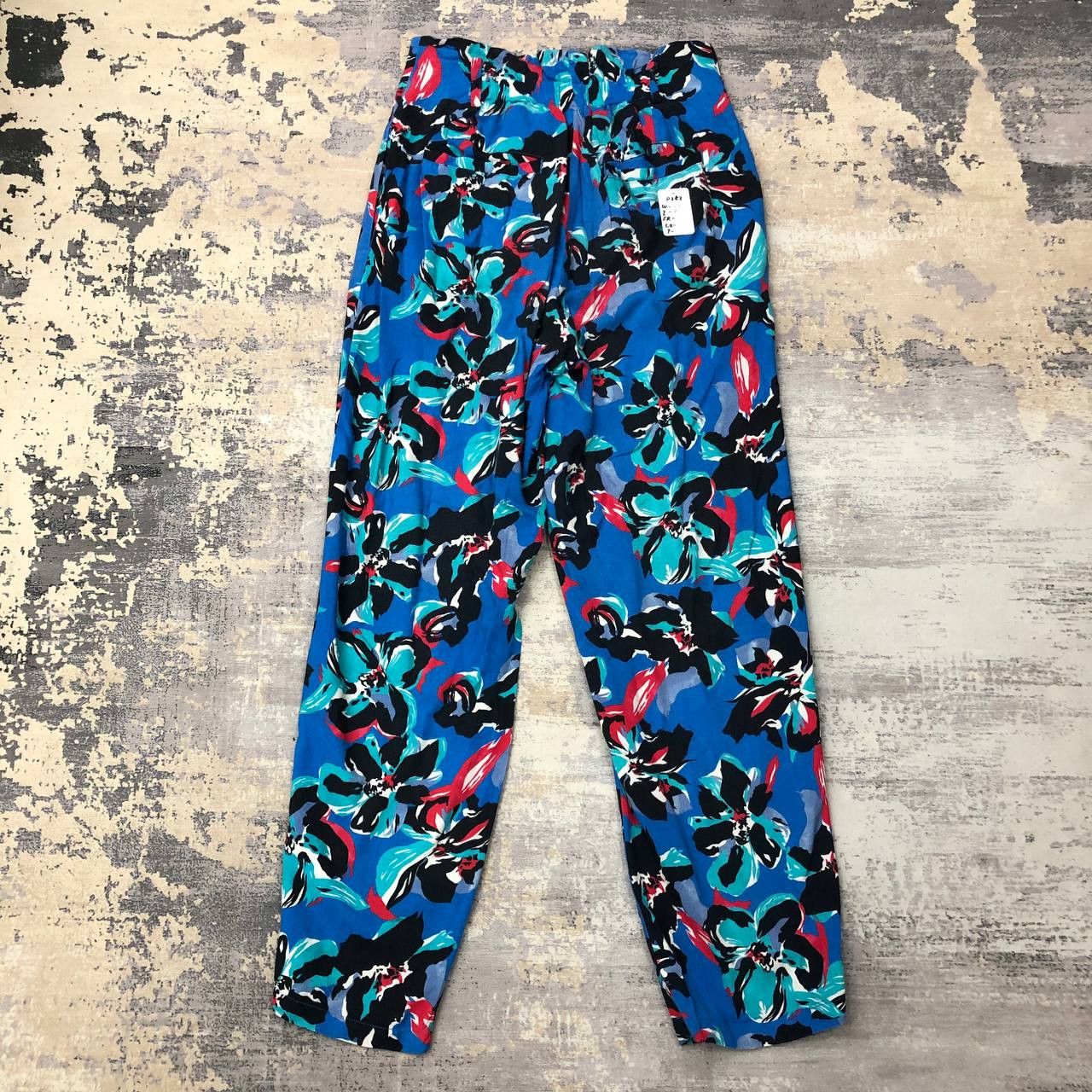 Japanese Brand P282 JAPAN X-GIRL FLOWER ART FULL PRINT PANTS Size 28" / US 6 / IT 42 - 2 Thumbnail