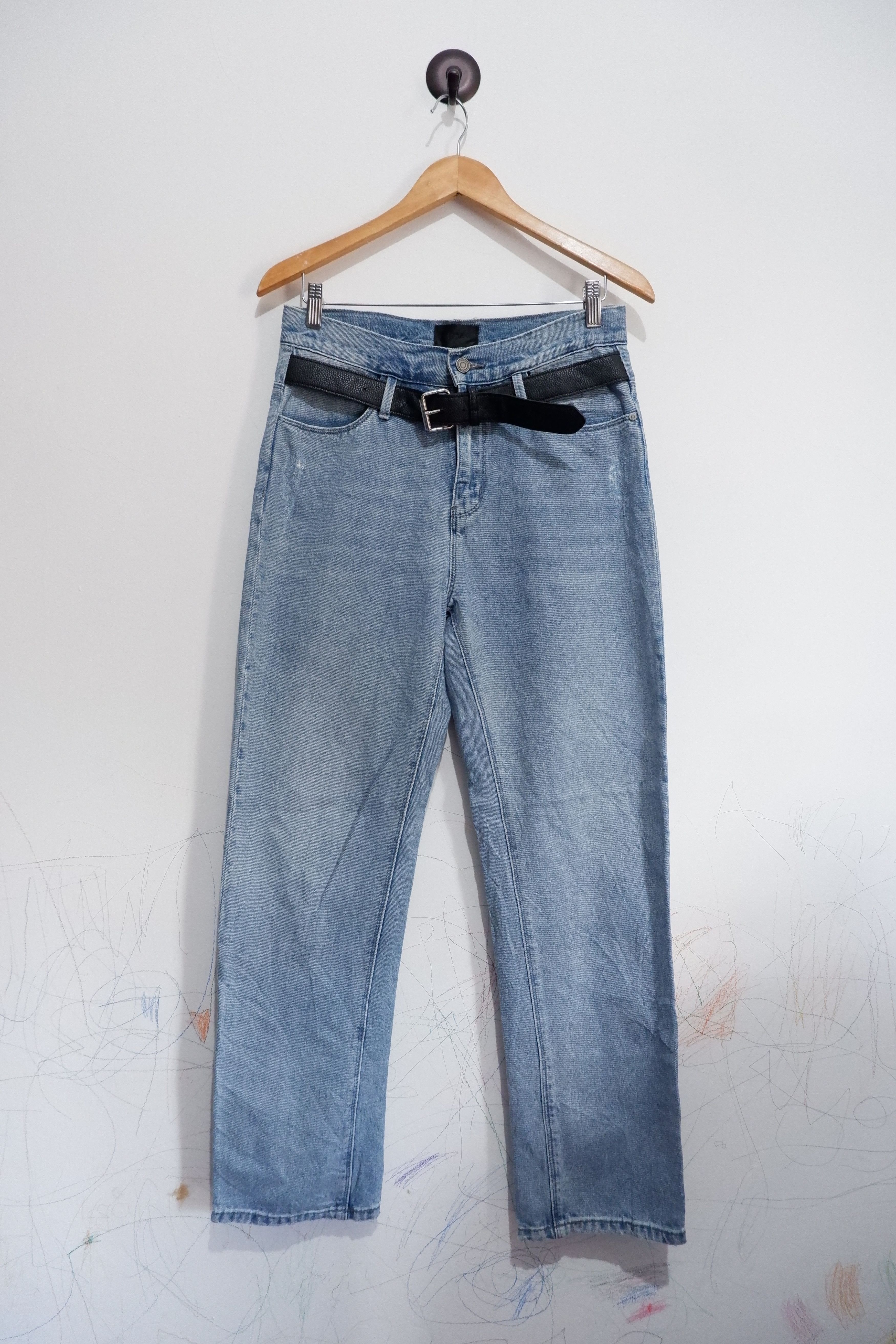 image of Vintage Rta Belted Jeans in Light Blue Jeans, Men's (Size 30)