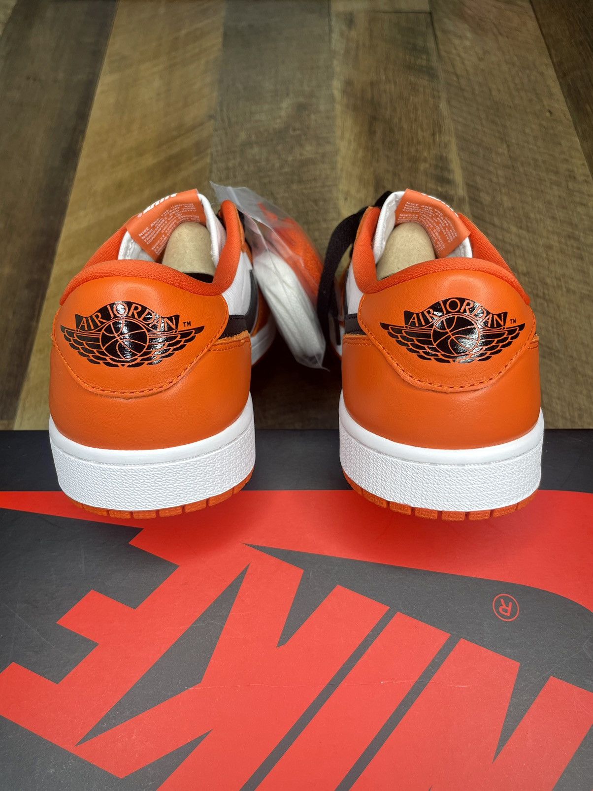 Jordan Brand × Nike Air Jordan 1 Low Retro Og Starfish Size US 9.5 / EU 42-43 - 4 Thumbnail
