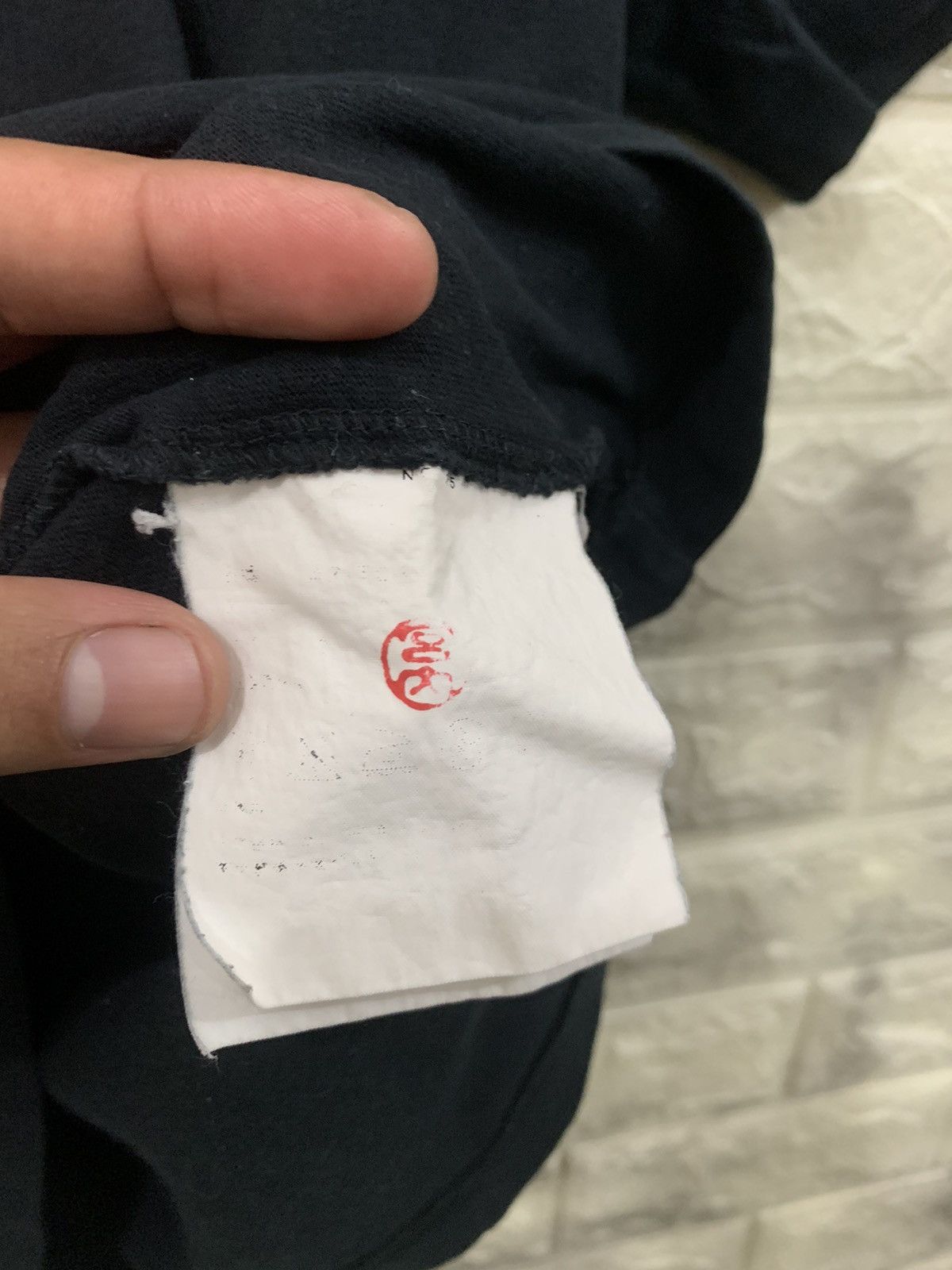 Comme des Garcons PLAY PLAY Comme Des Garcons Black T Shirt Size M / US 6-8 / IT 42-44 - 5 Thumbnail
