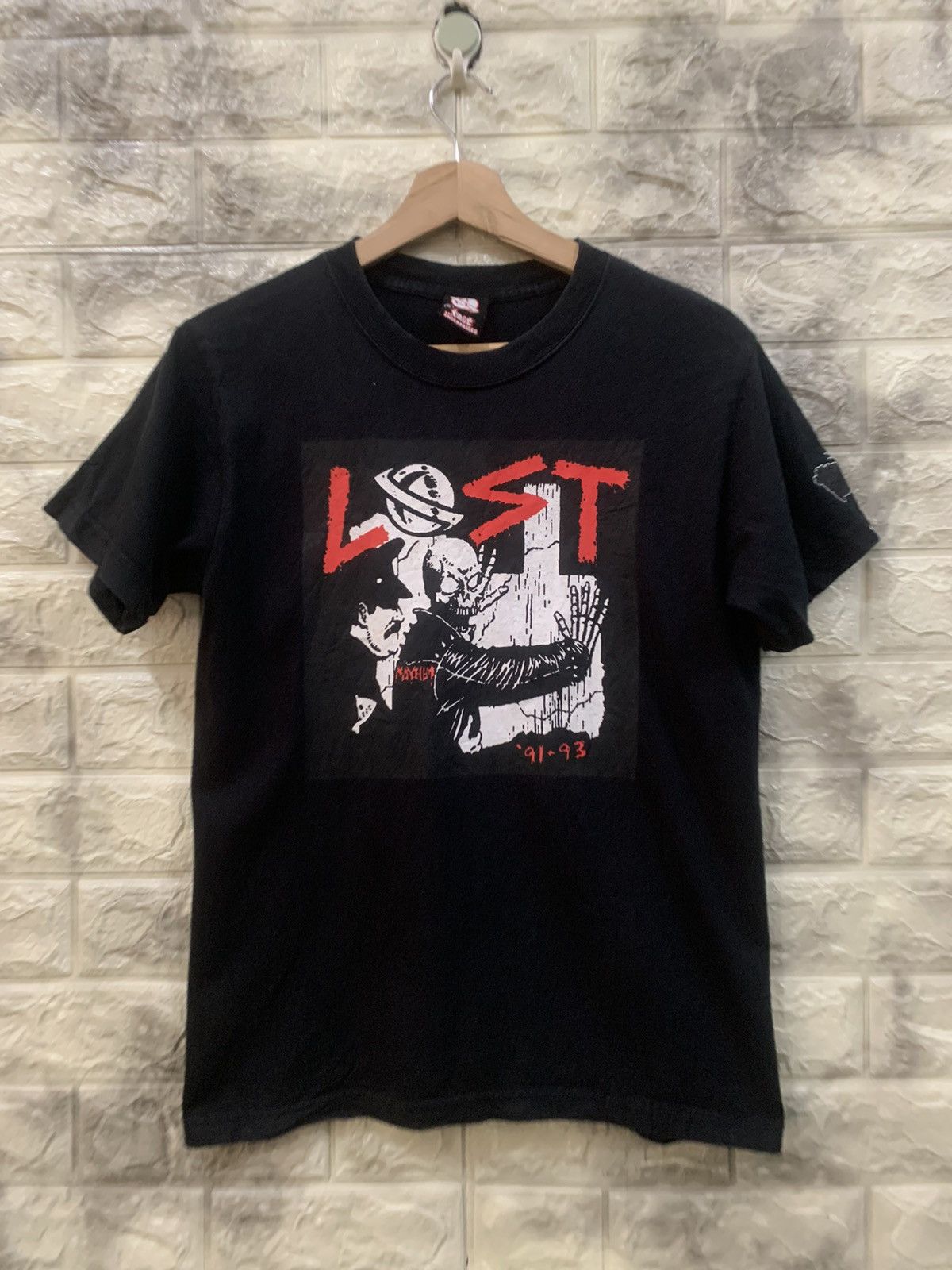 Vintage 90’s Lost Enterprise Skateboard Out of step tees
