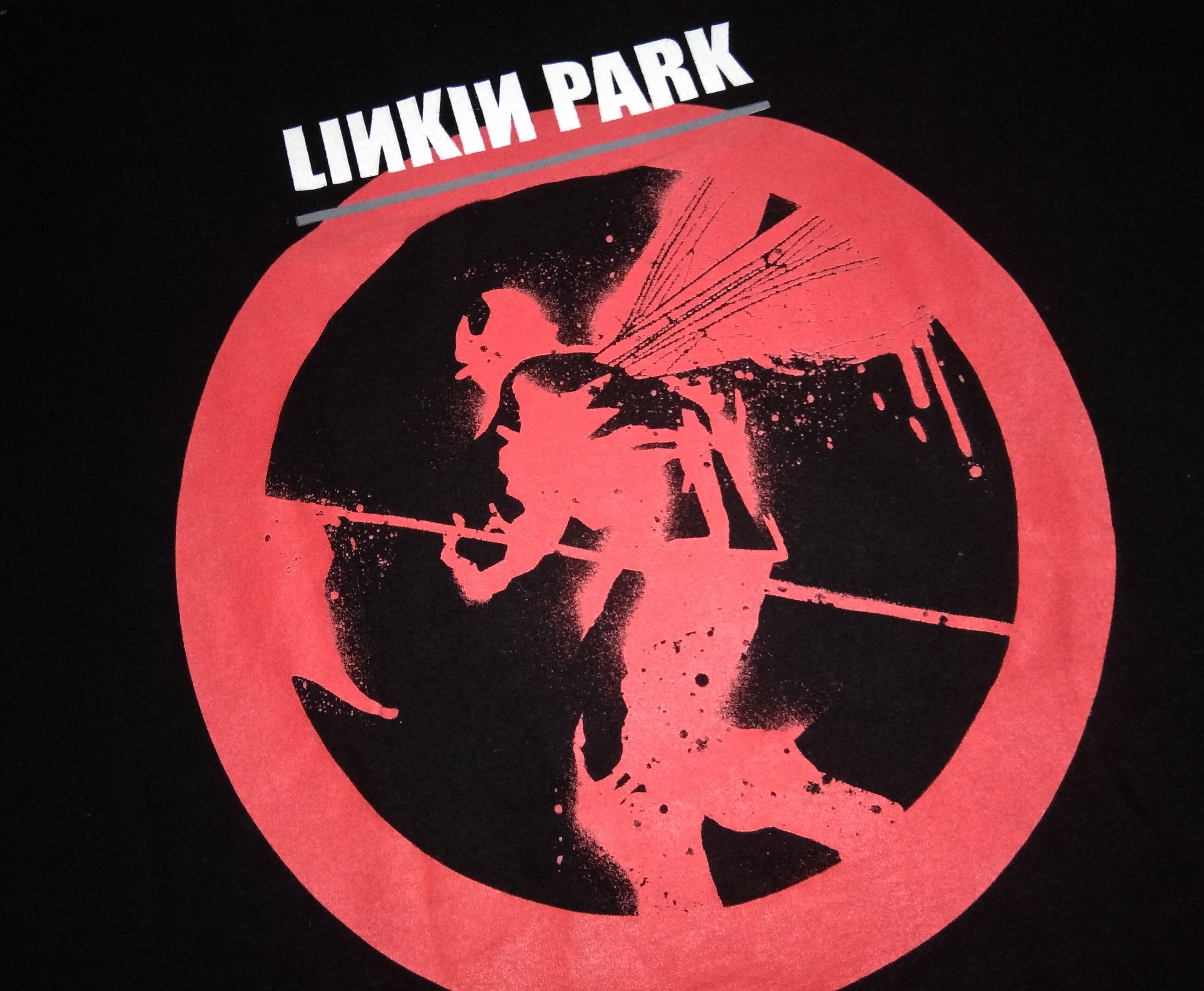 Band Tees Vintage 2000s Linkin Park Hybrid Theory tshirt numetal Size US M / EU 48-50 / 2 - 4 Thumbnail