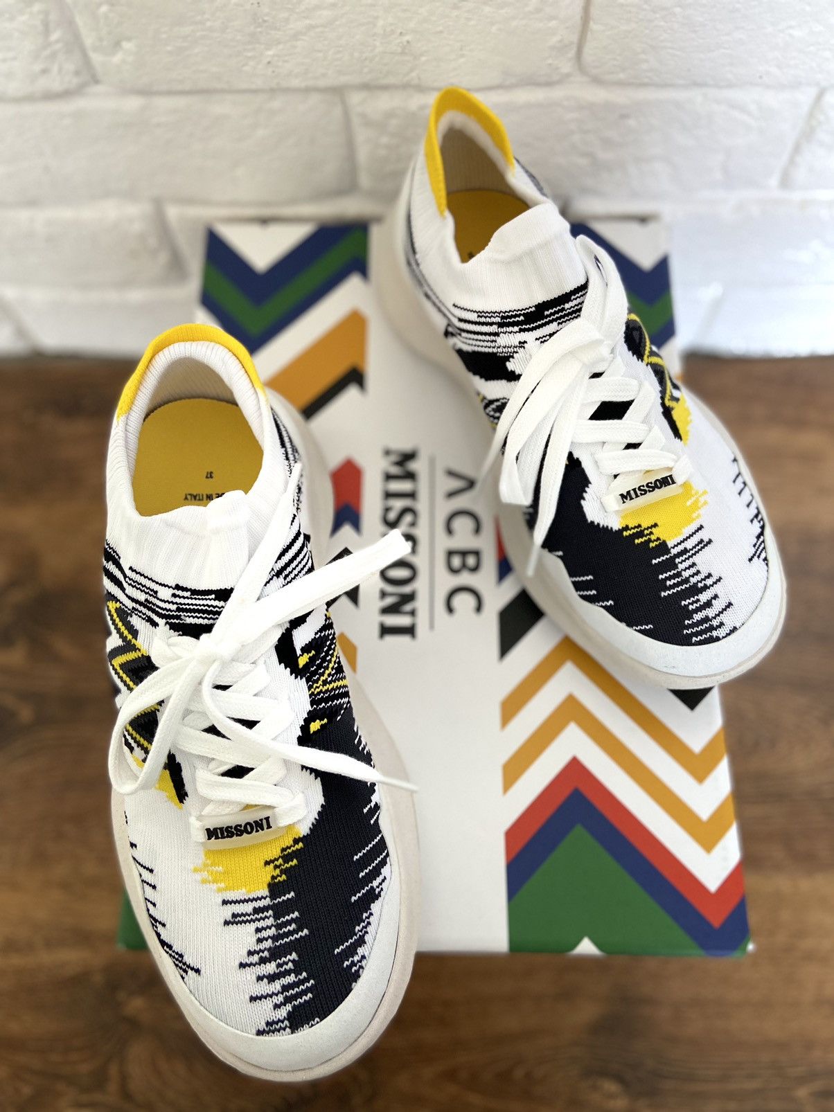 MISSONI New sneaker size.37