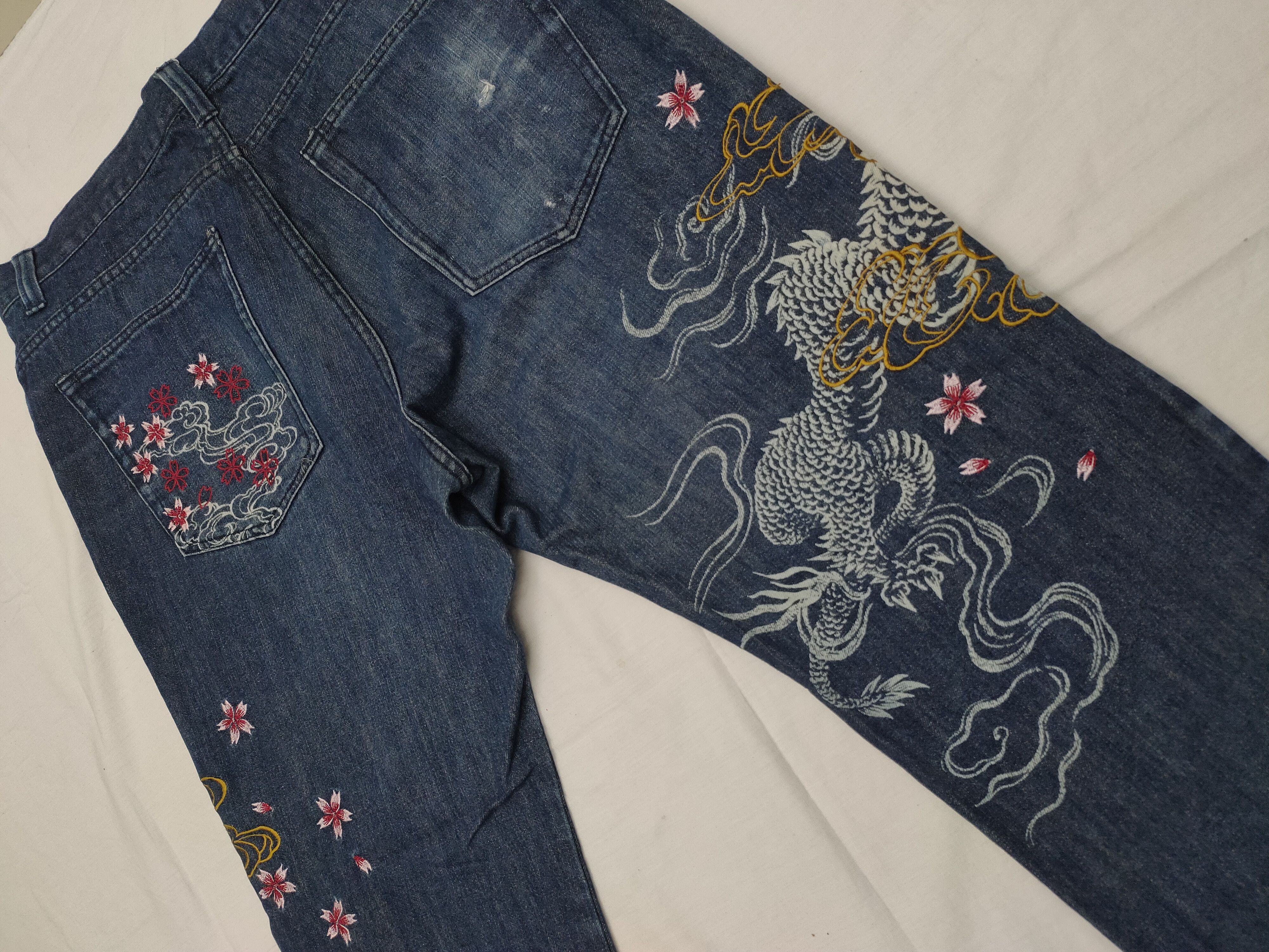 Karakuri Tamashii Japanese Brand Vomanie Sukajan Dragon Flowers Jeans Size US 37 - 7 Thumbnail