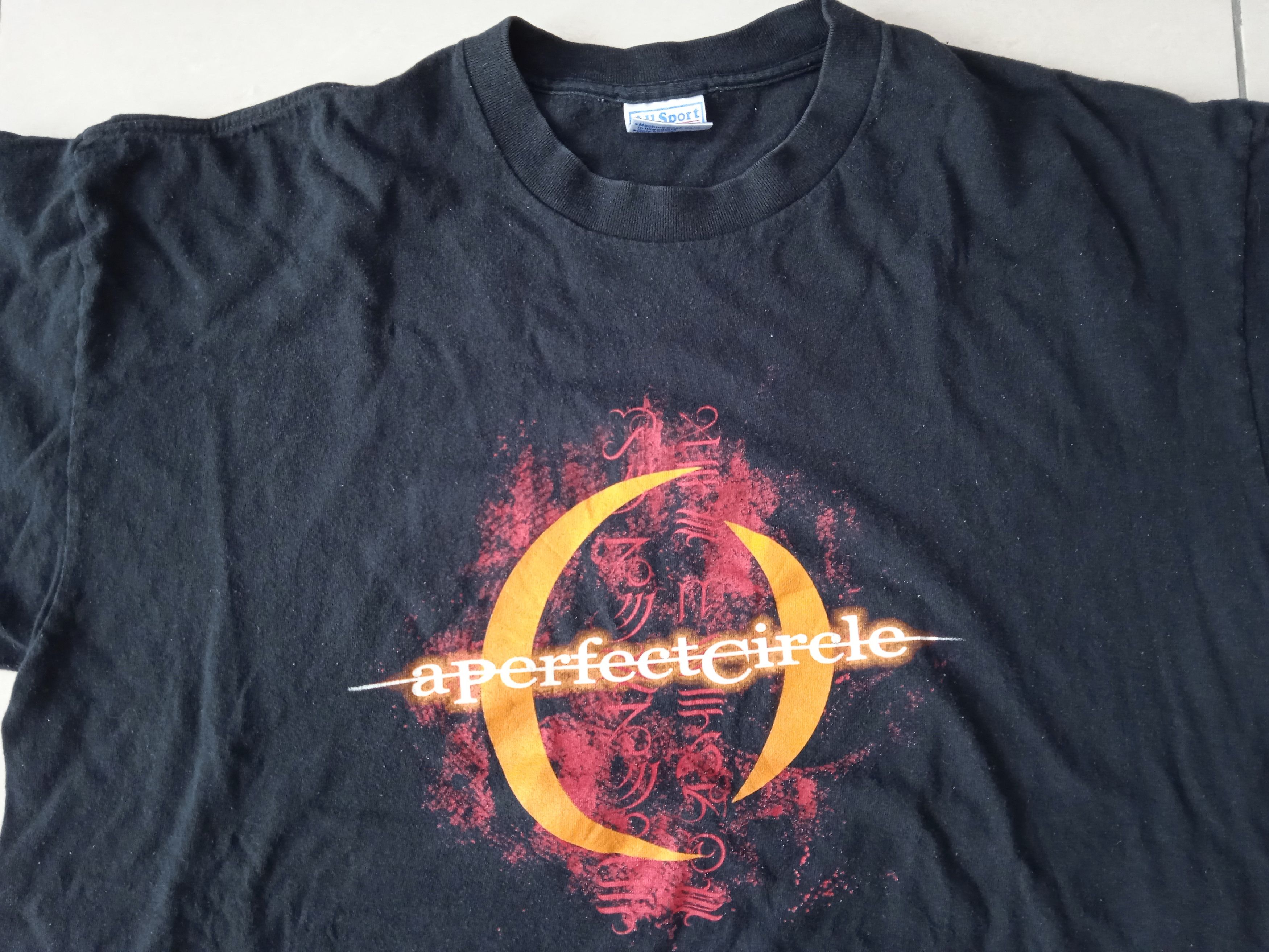 Band Tees Vintage 00s A Perfect Circle 2000 T-Shirt Smashing Pumpkins Size US XL / EU 56 / 4 - 4 Thumbnail