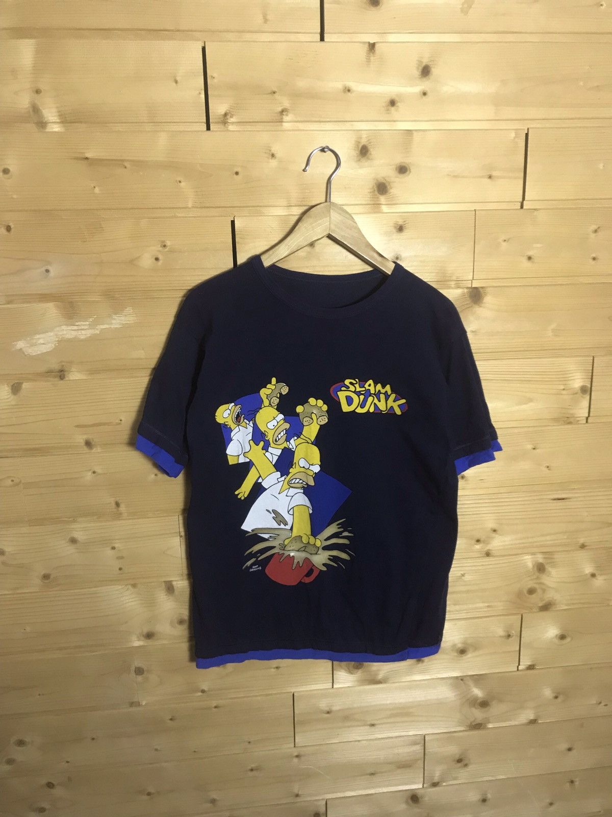 Cartoon Network 2004 Vintage The Simpson’s Homer slam dunk t-shirt Size US S / EU 44-46 / 1 - 2 Thumbnail
