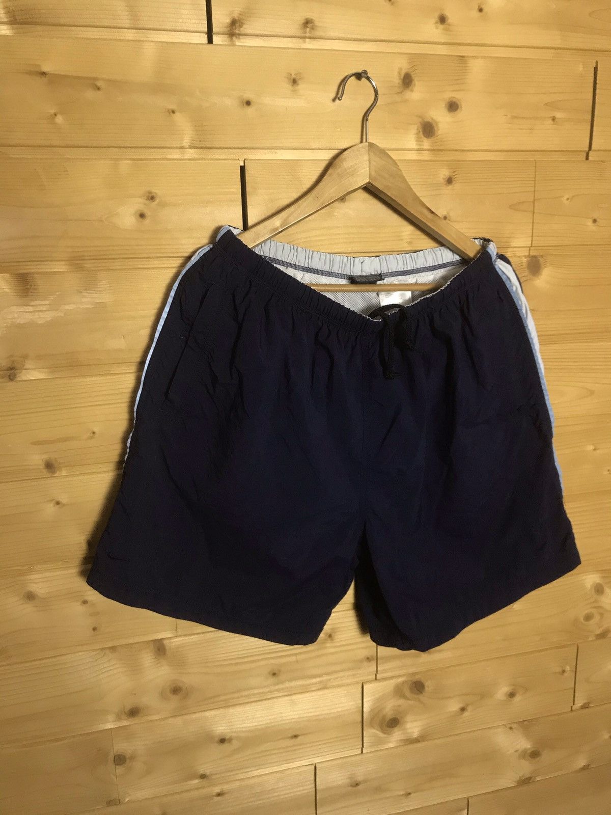 mens vintage nike shorts