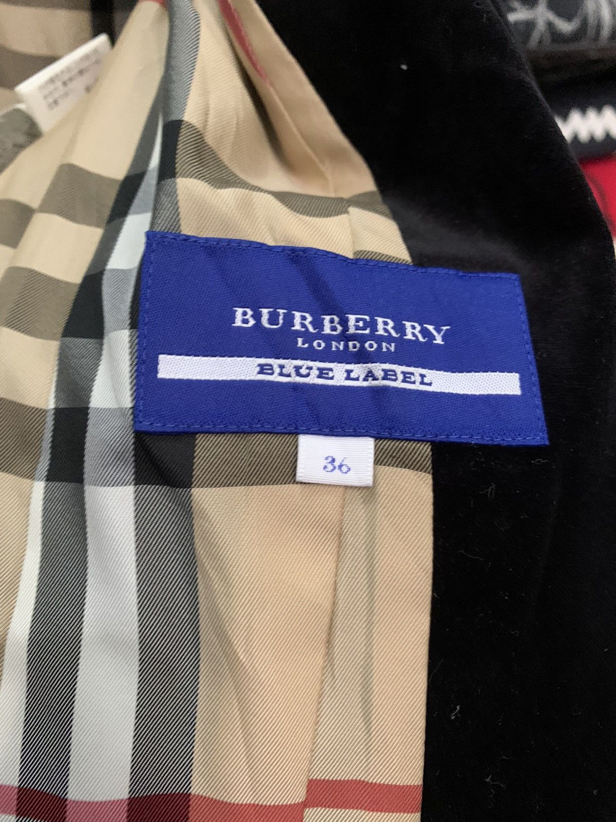 Burberry BURBERRY NOVACHECK VELVET JACKET Size US XS / EU 42 / 0 - 8 Thumbnail
