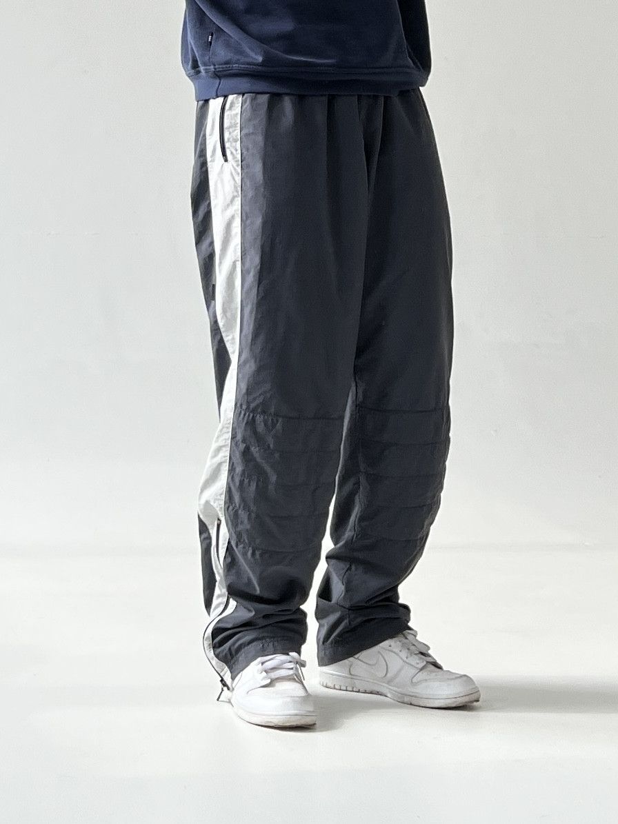 Nike × Vintage Vintage Nike Nylon Track Pants Size US 32 / EU 48 - 4 Thumbnail