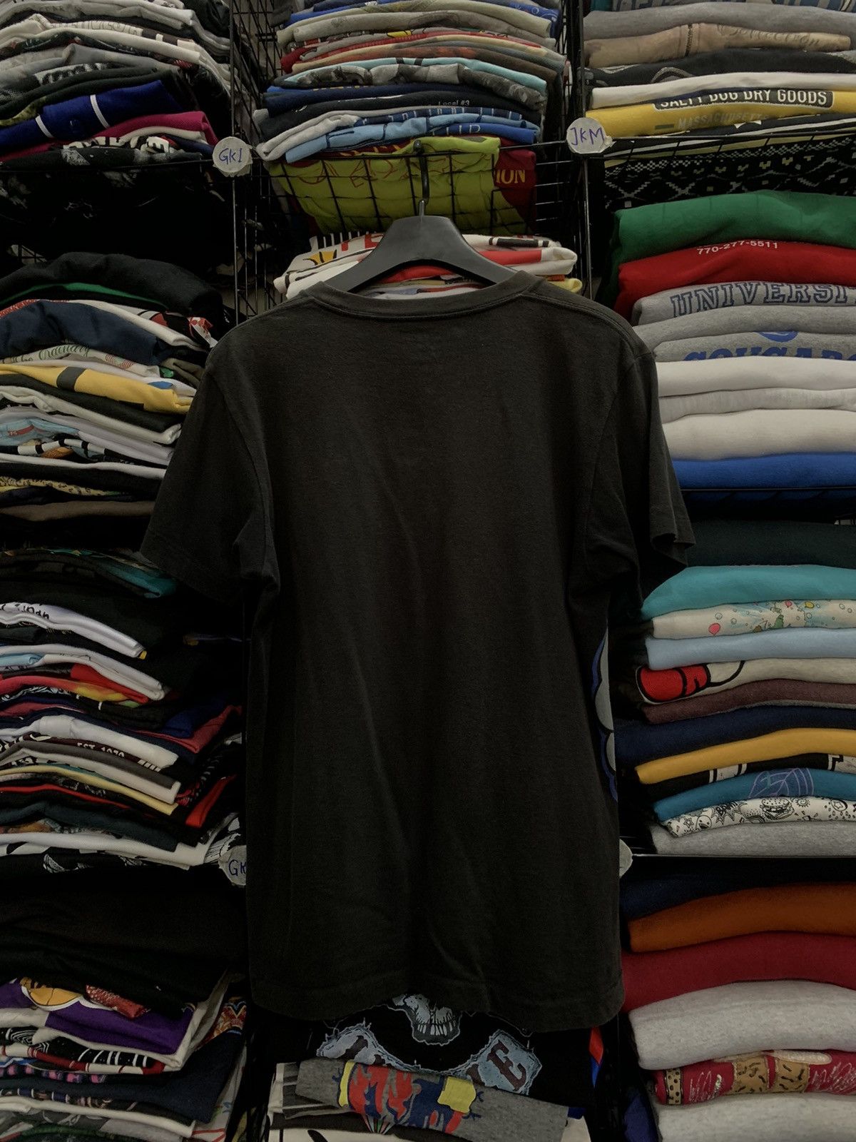 Kaws × Uniqlo kaws x uniqlo t-shirt Size US S / EU 44-46 / 1 - 4 Thumbnail