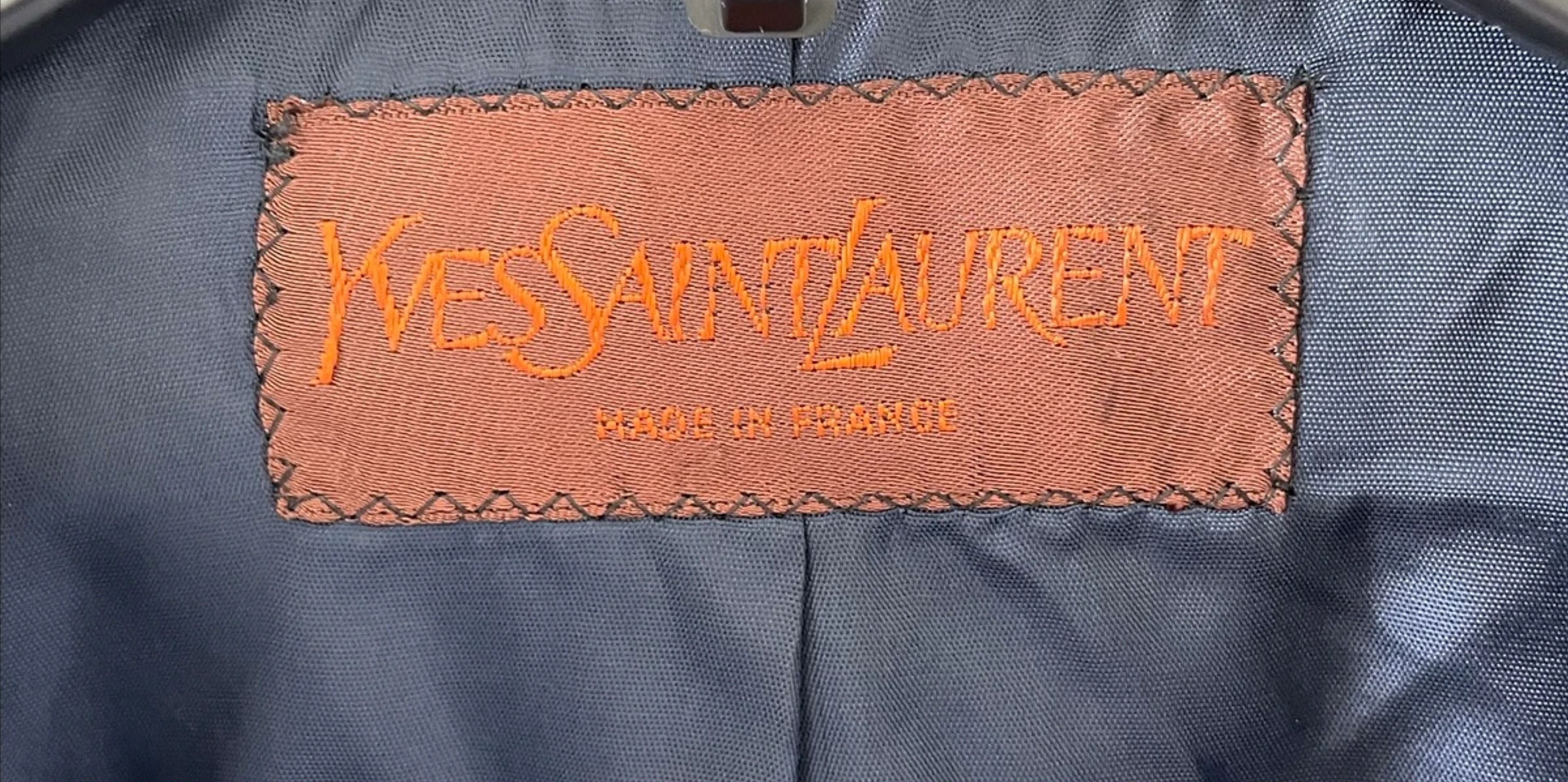 Velvet 🔥Yves Saint Lauren YSL Velvet Blazer Jacket Size 40S - 4 Thumbnail