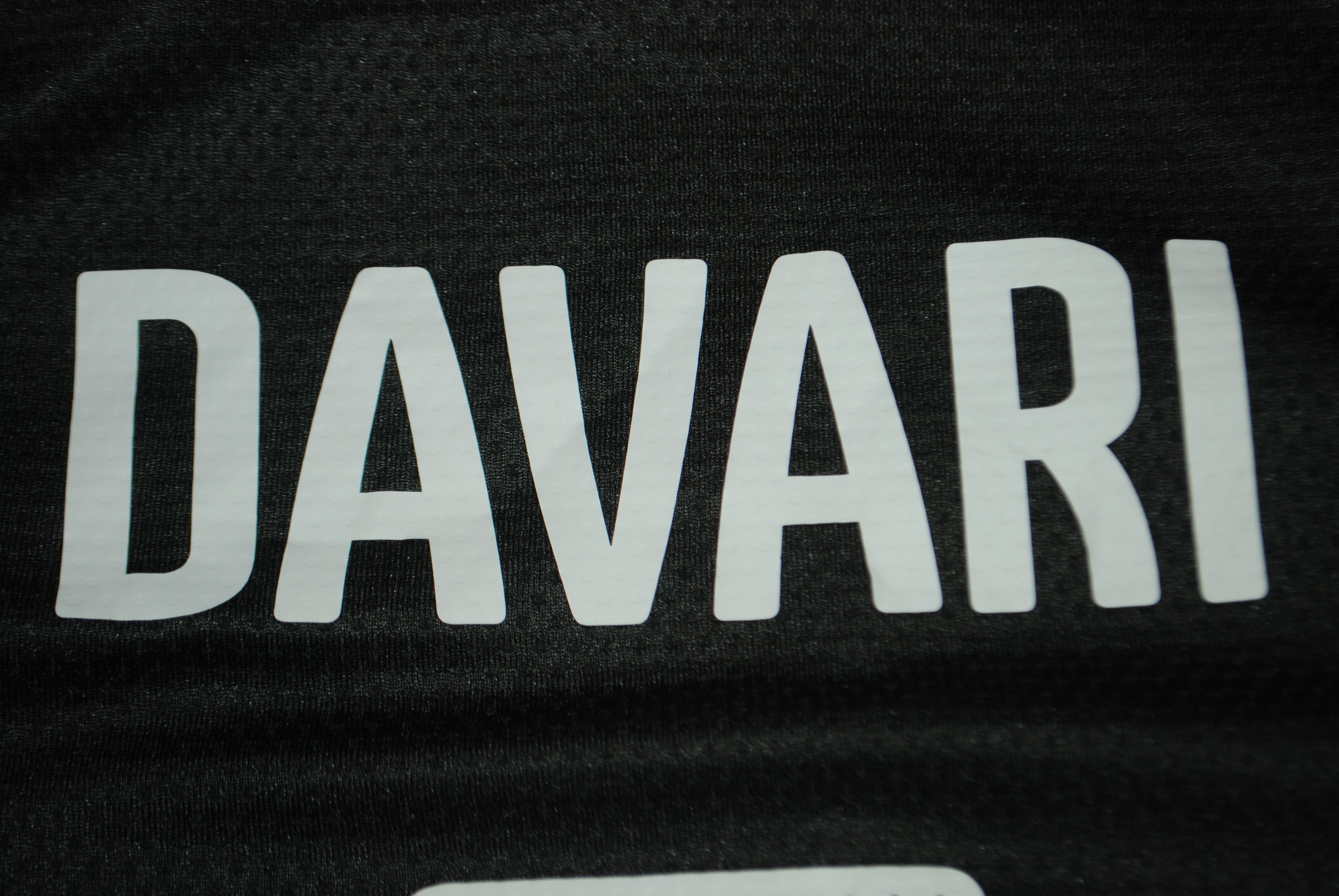 Puma GRASSHOPPER 2014 2015 #1DAVARI GOALKEEPER FOOTBALL SHIRT Size US L / EU 52-54 / 3 - 7 Thumbnail