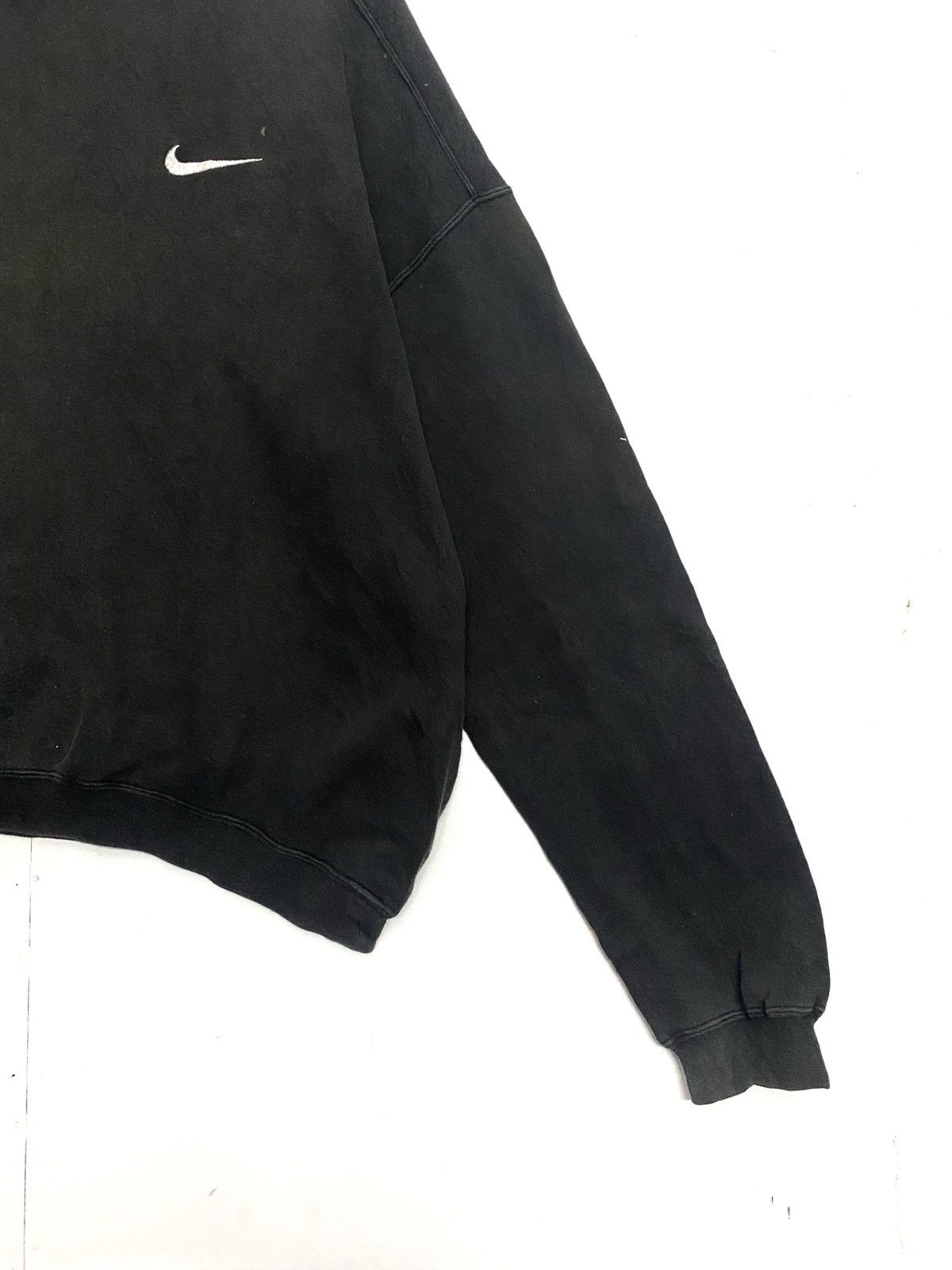 Nike × Vintage Vintage 90s Nike Small Swoosh Embroidery Pullover Large Size US L / EU 52-54 / 3 - 4 Thumbnail