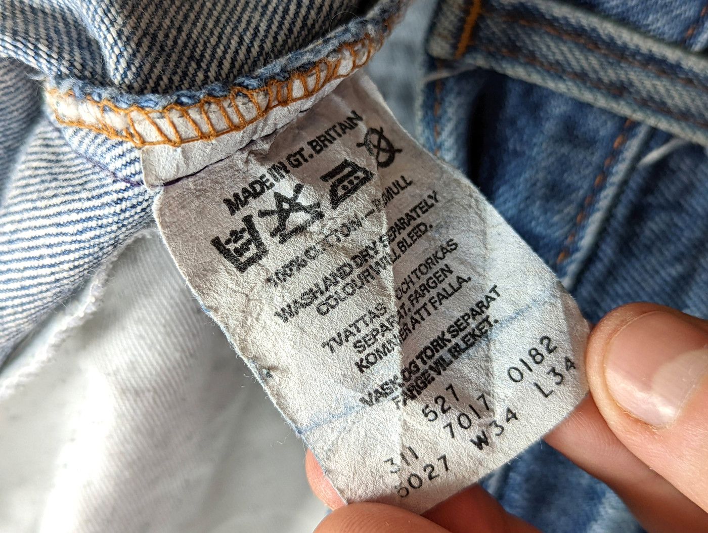 Levi's Levis 527 Vintage 80s Blue Faded Bootcut Jeans released hem Size US 32 / EU 48 - 7 Thumbnail