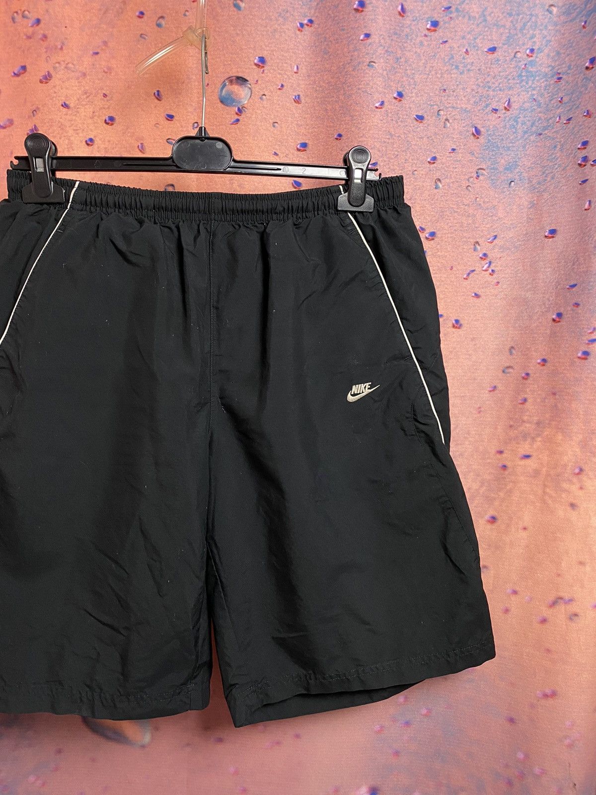 Vintage Vintage Nike streetwear shorts Size US 36 / EU 52 - 1 Thumbnail
