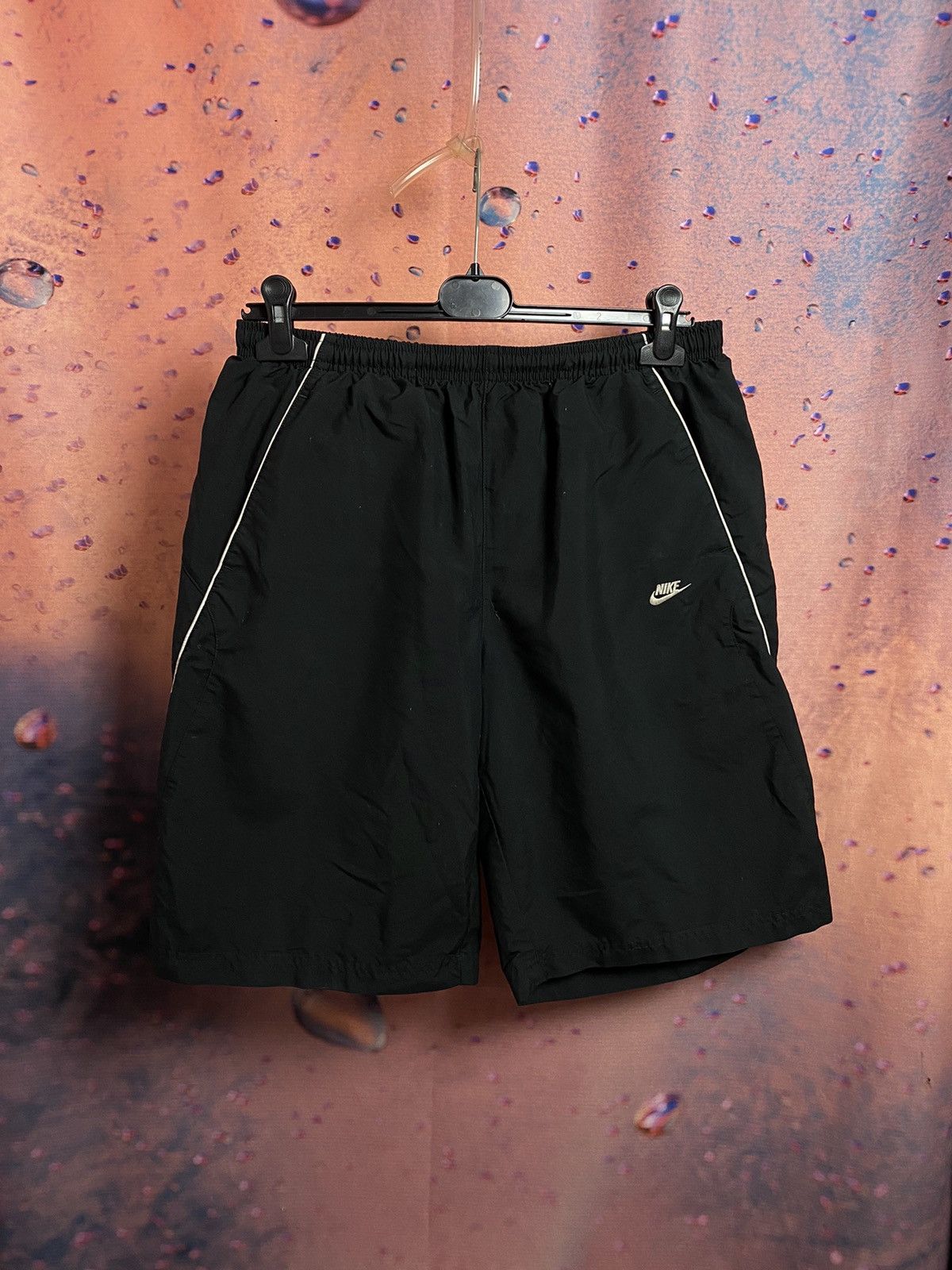 Vintage Vintage Nike streetwear shorts Size US 36 / EU 52 - 2 Thumbnail