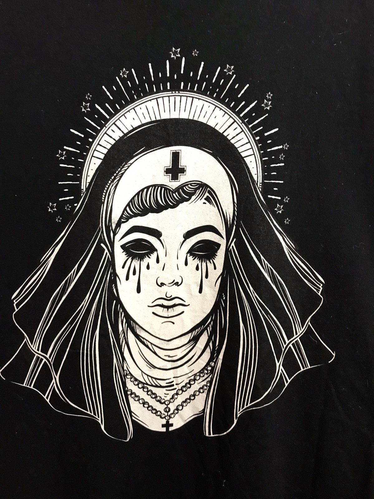 Vintage Vintage nun streetwear tee Size US XL / EU 56 / 4 - 3 Thumbnail
