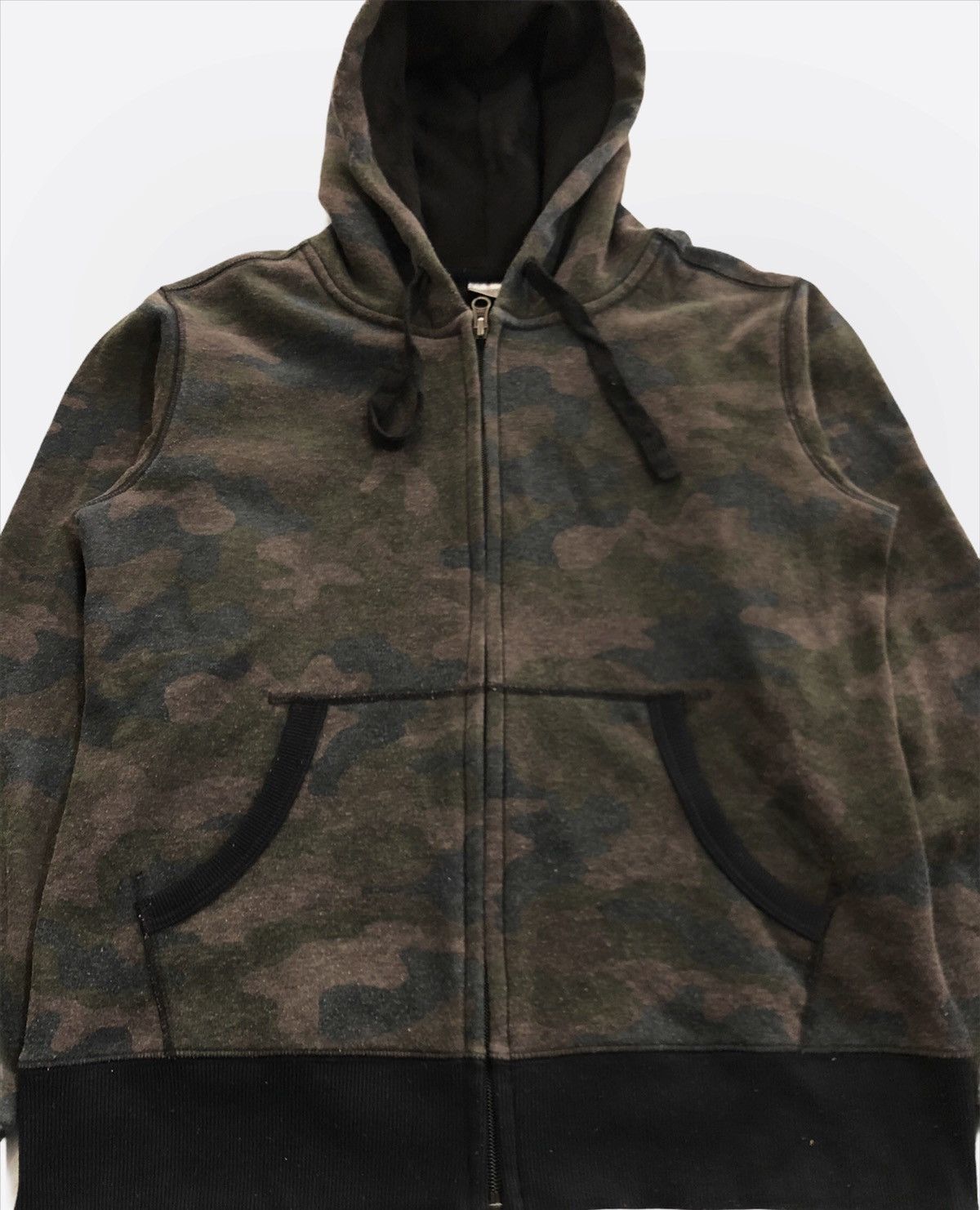 Japanese Brand 🔥Ignio Camo Styles Zipper Sweatshirt With Hoodies Size US M / EU 48-50 / 2 - 6 Thumbnail