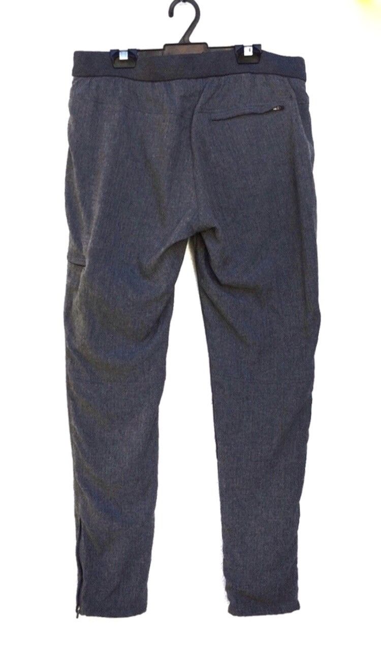 Japanese Brand 🔥Uniqlo Slack Sweatpants Size US 28 / EU 44 - 2 Thumbnail