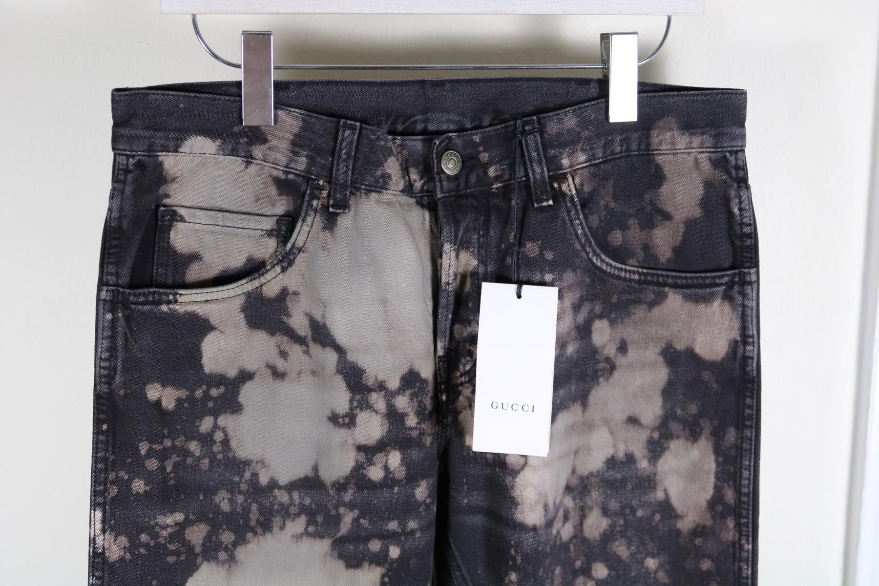 Gucci Gucci Bleached Stain Made in Italy Black Jeans Size 34 Size US 34 / EU 50 - 2 Thumbnail