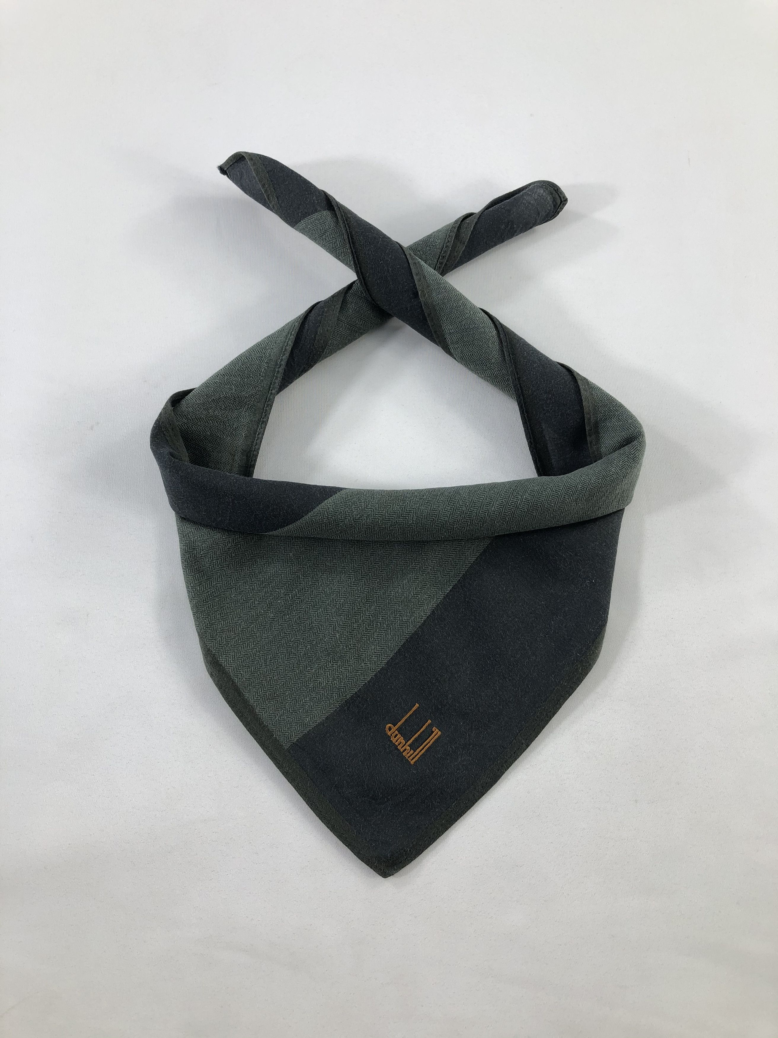 Alfred Dunhill Alfred Dunhill Handkerchief / Bandana / Neckerchief Size ONE SIZE - 1 Thumbnail
