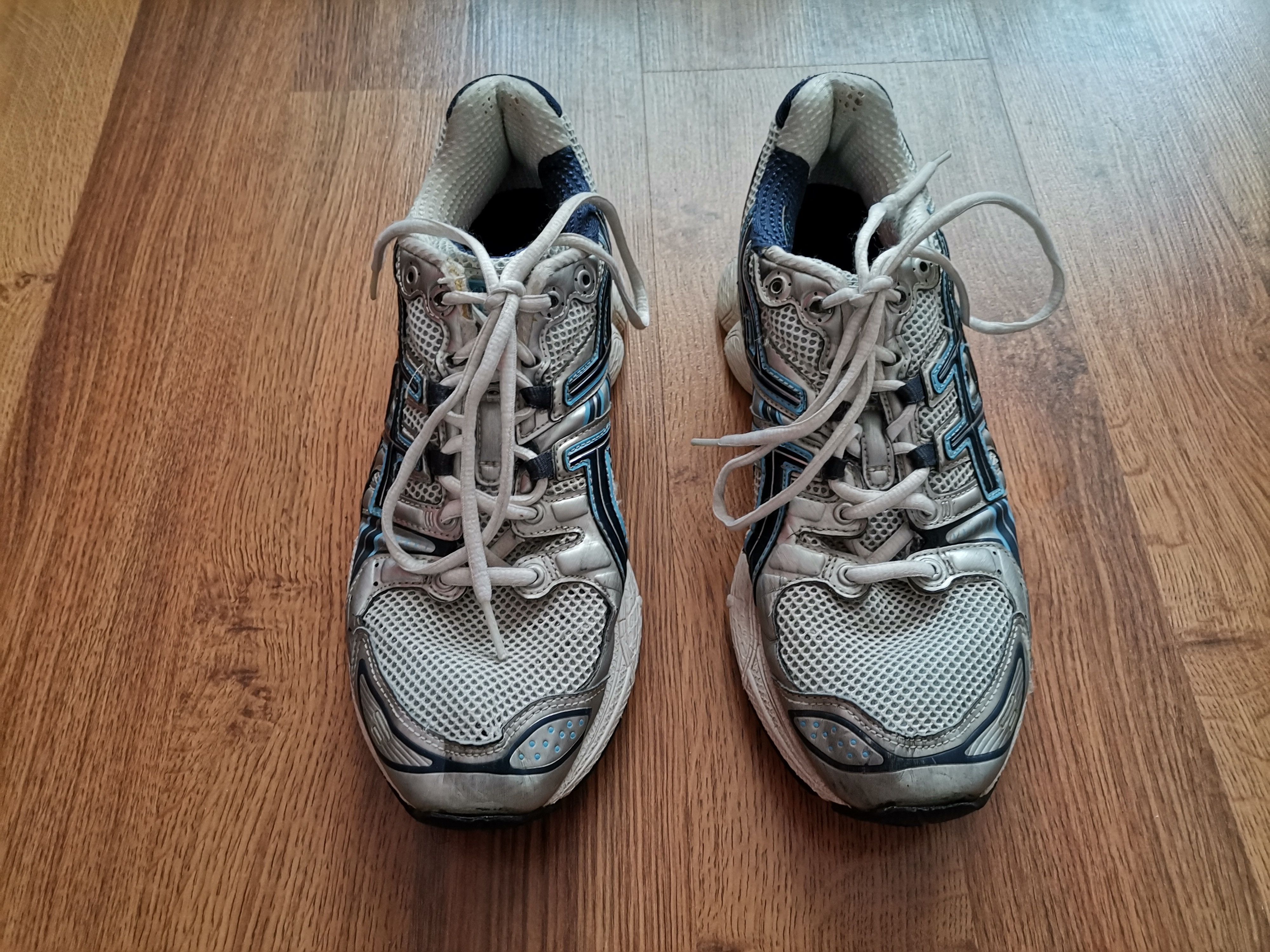 Asics × Vintage Vintage Asics Gel-Nimbus 9 Shoes Size US 9 / EU 42 - 1 Thumbnail