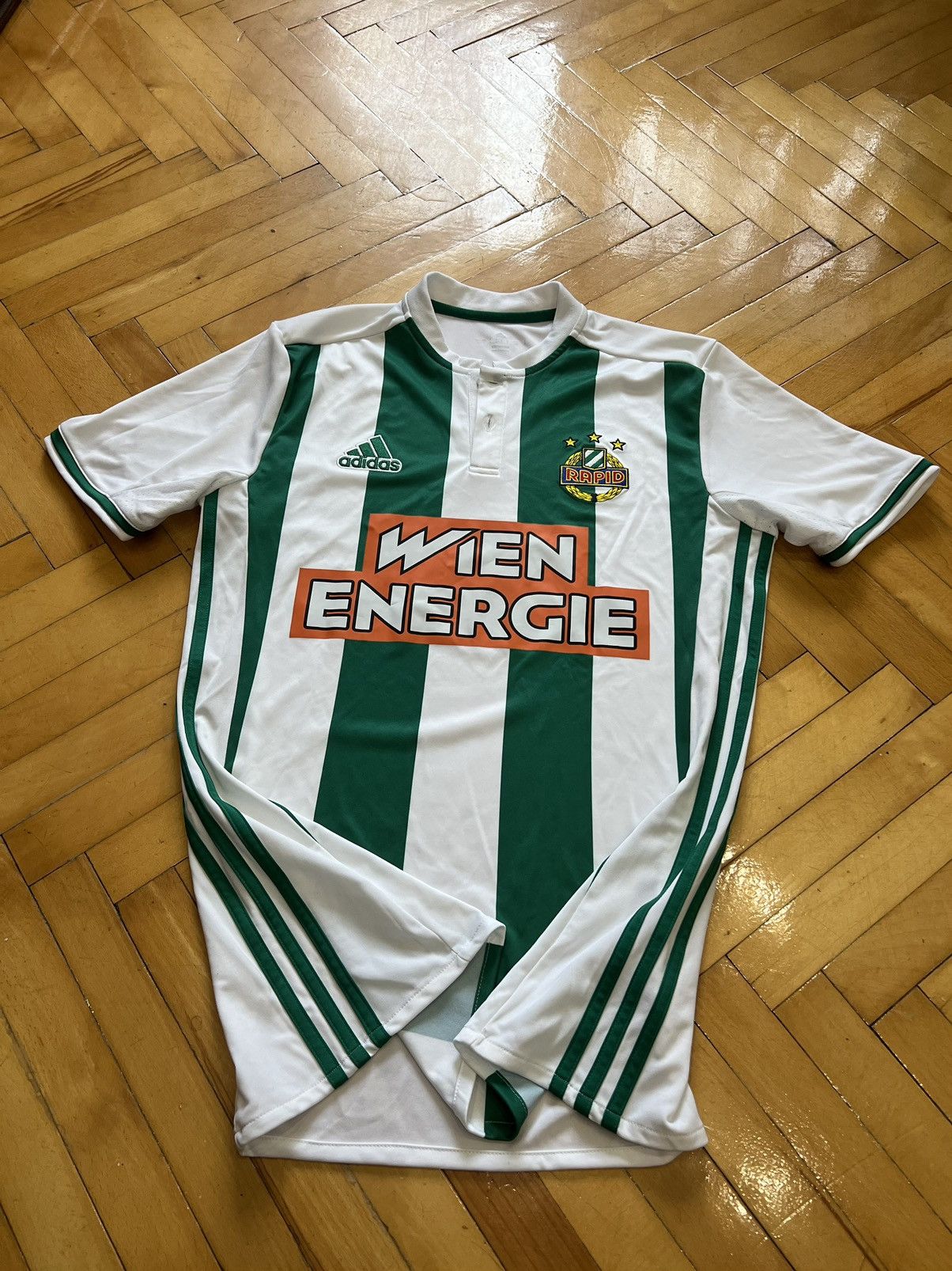 Adidas × Vintage Rapid Wien 2016 Football Shirt / Jersey Size US S / EU 44-46 / 1 - 3 Thumbnail