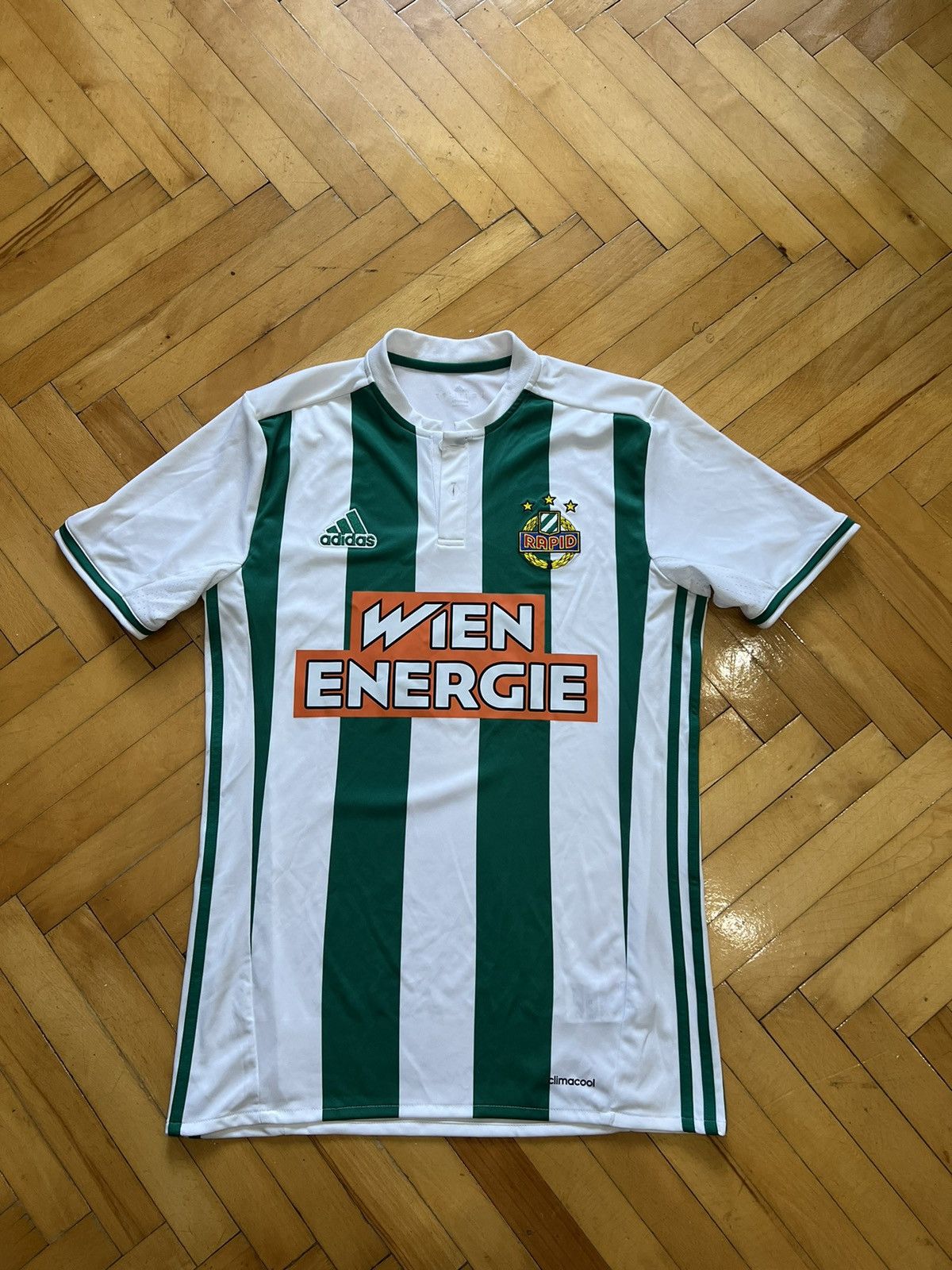 Adidas × Vintage Rapid Wien 2016 Football Shirt / Jersey Size US S / EU 44-46 / 1 - 2 Thumbnail