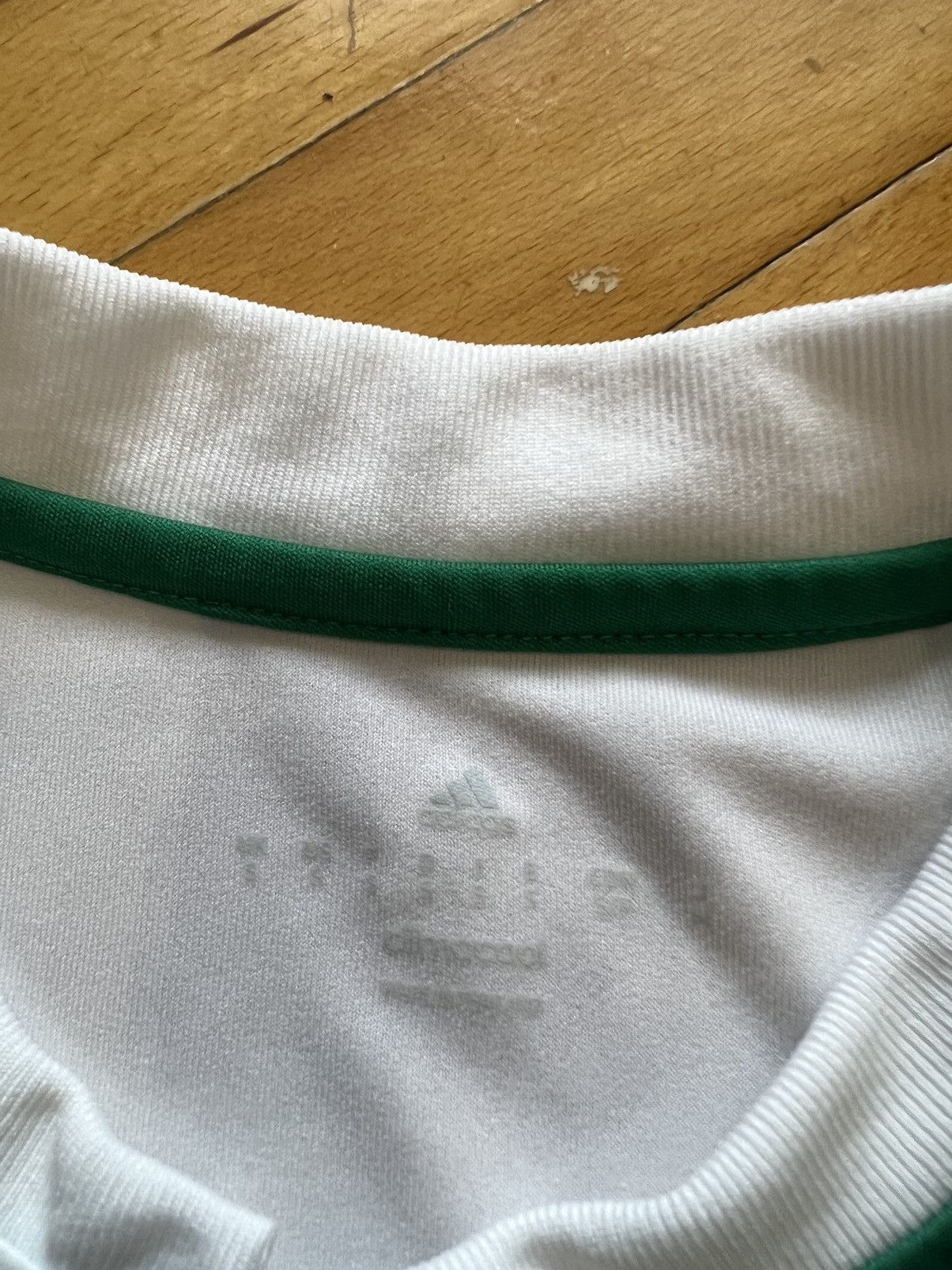 Adidas × Vintage Rapid Wien 2016 Football Shirt / Jersey Size US S / EU 44-46 / 1 - 4 Thumbnail