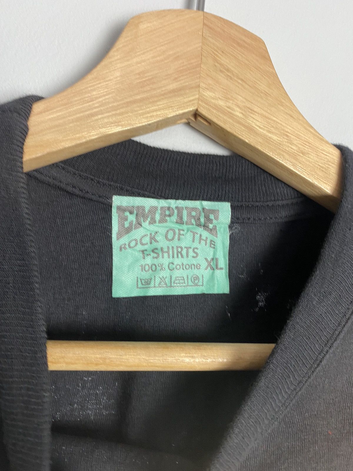 Band Tees Rare Vintage 90s Elastica Brit Pop Suede Band Tshirt Size US XL / EU 56 / 4 - 4 Thumbnail