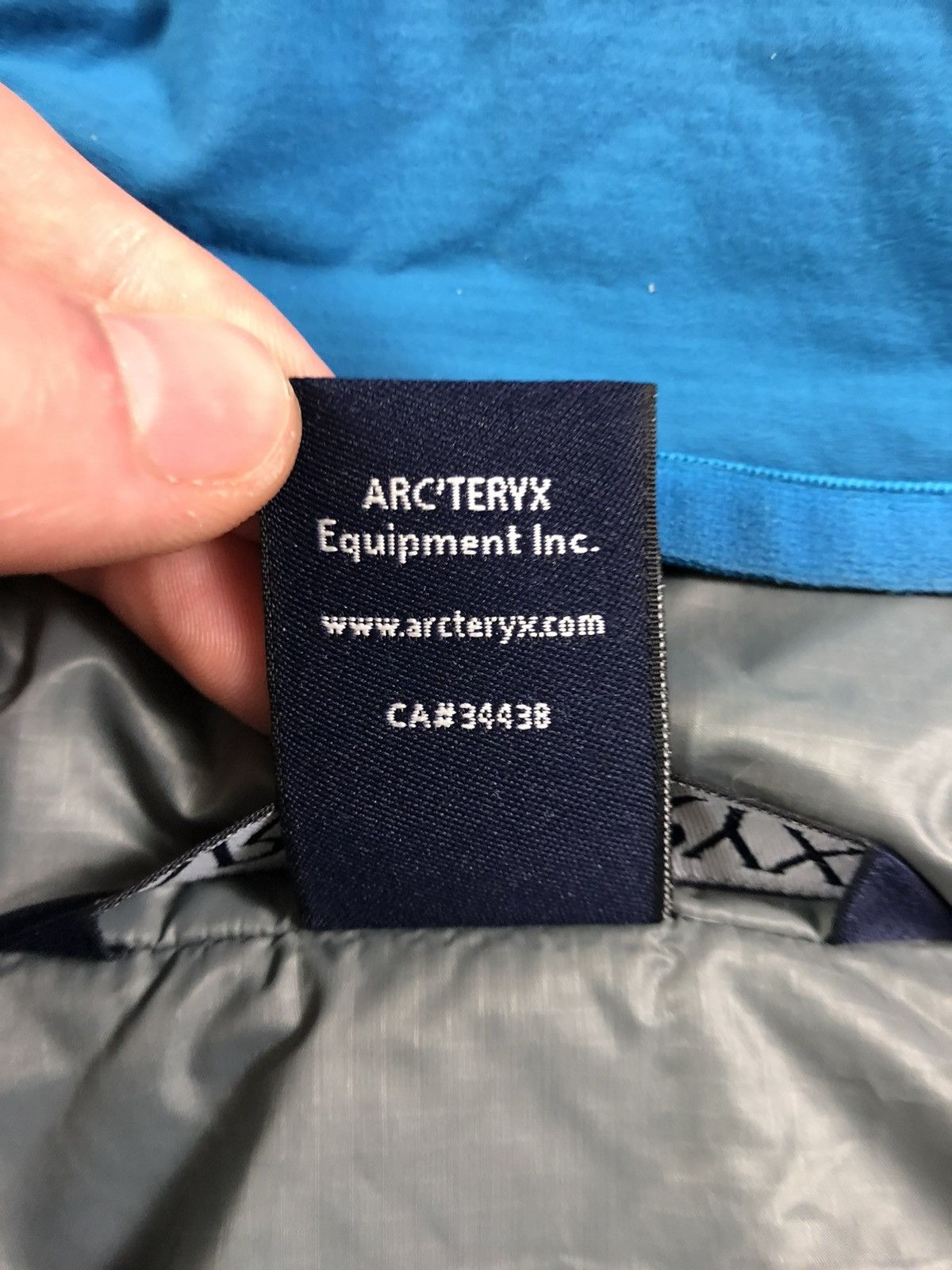 Arc'teryx Arcteryx atom LT womens jacket Size S / US 4 / IT 40 - 5 Thumbnail