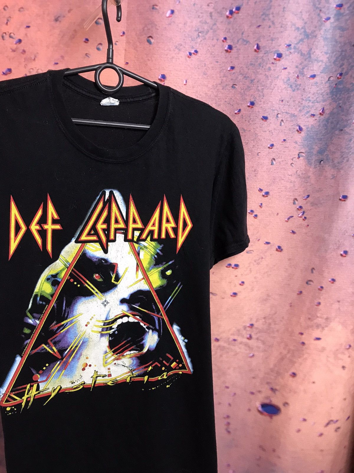 Band Tees Vintage Def Leppard band rock tee Size US M / EU 48-50 / 2 - 1 Thumbnail